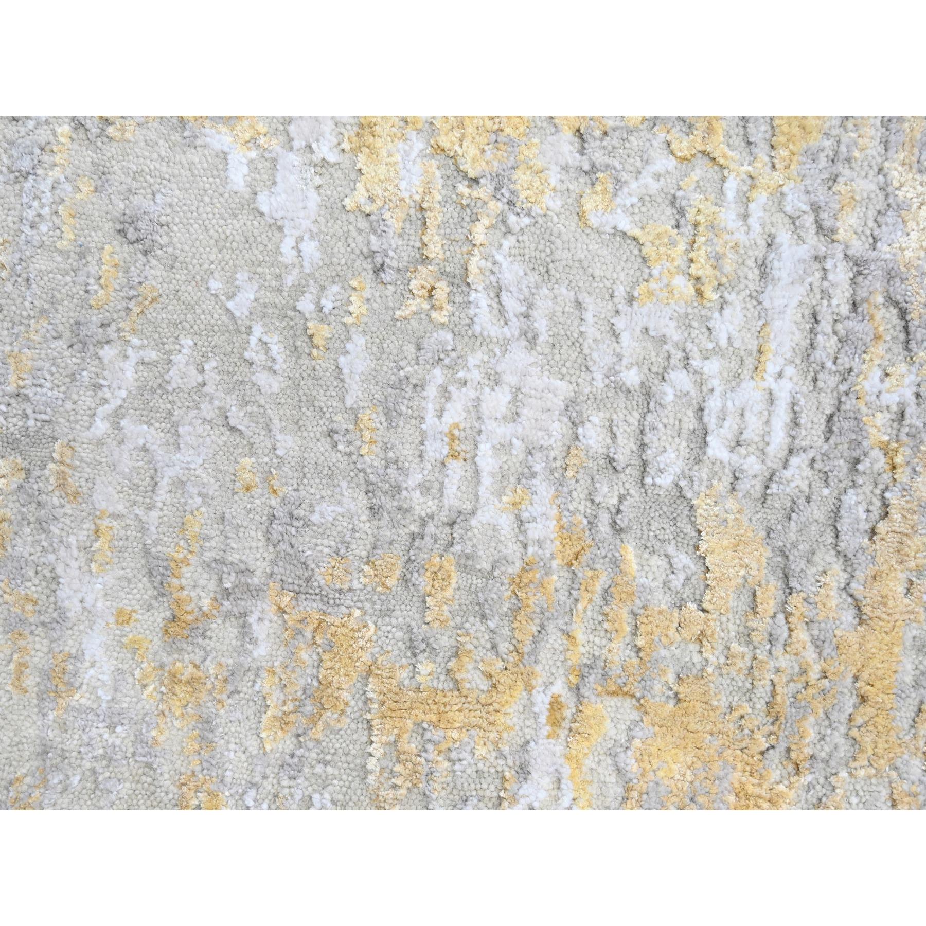 2'6"x9'9" Beige with Gold, Abstract Design, Wool and Silk, Hi-Low Pile, Densely Woven, Hand Knotted, Runner, Oriental Rug HR10204 - Image 5