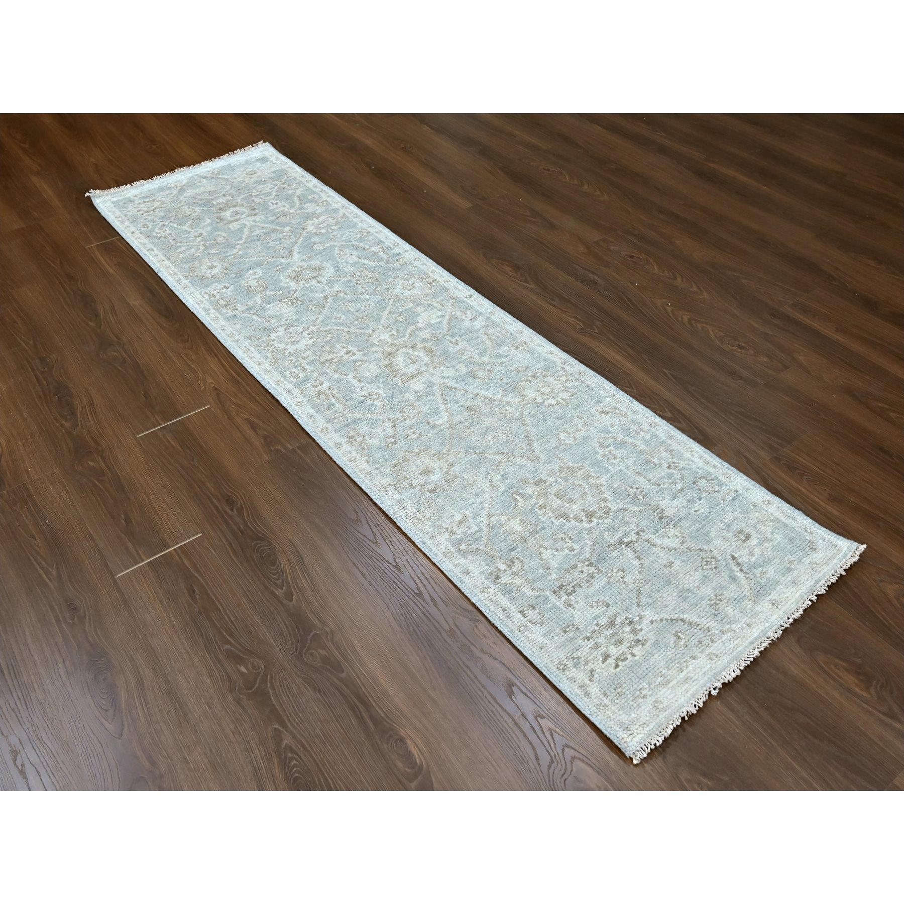 2'6"x8'6" Medium Gray, Supple Collection, Oushak All Over Design, Soft Velvety Wool, Hand Knotted, Vegetable Dyes, Runner, Oriental Rug HR10255 - Image 2