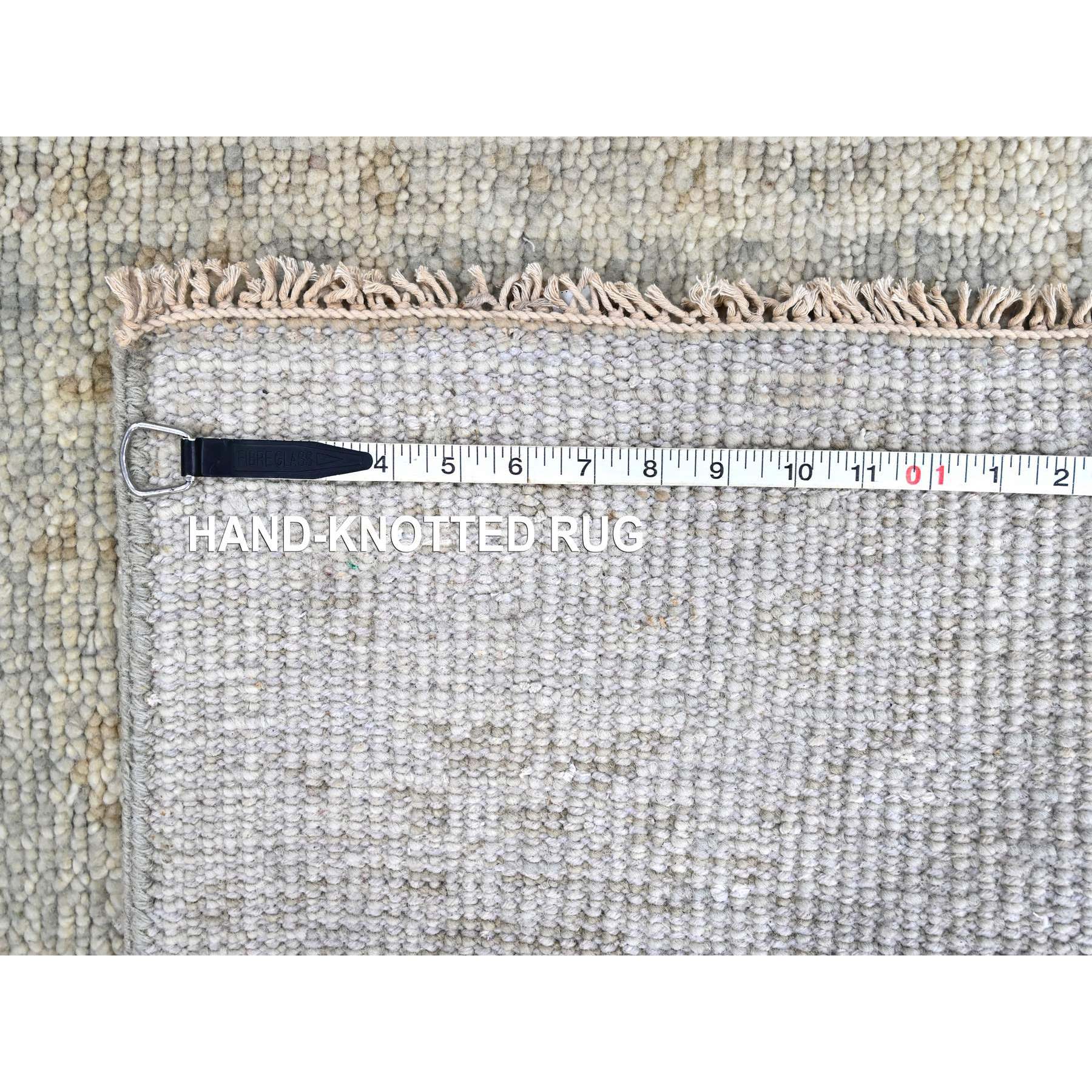 2'6"x8'6" Medium Gray, Supple Collection, Oushak All Over Design, Soft Velvety Wool, Hand Knotted, Vegetable Dyes, Runner, Oriental Rug HR10255 - Image 8