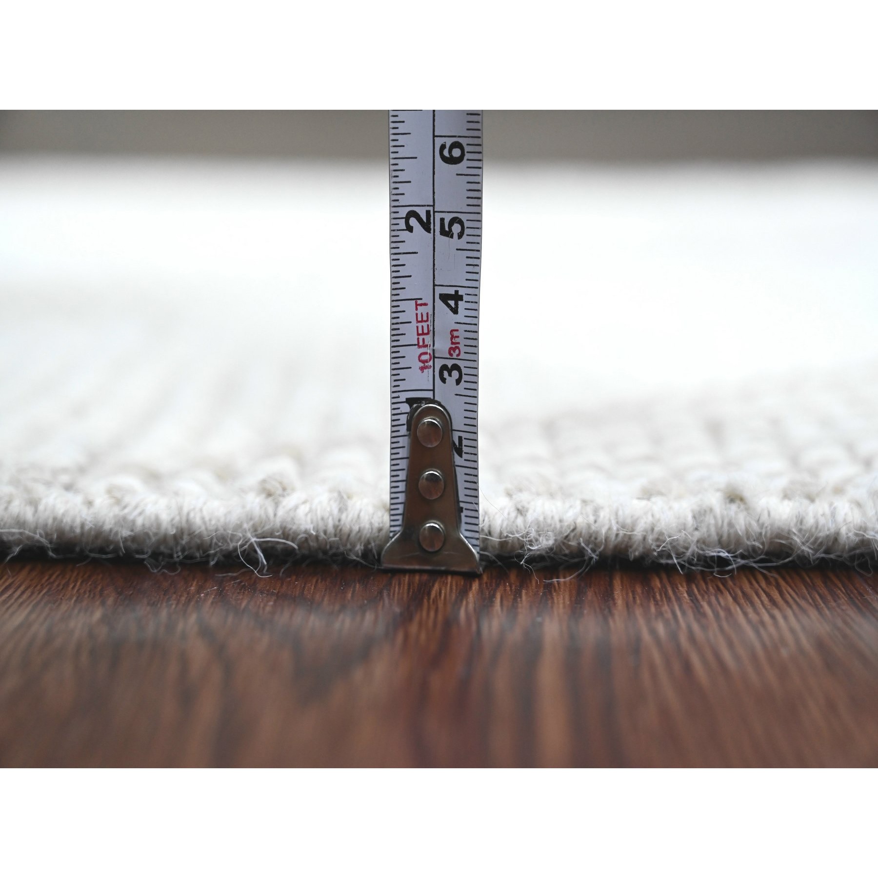 2'5"x14'3" Chiffon White, Moroccan Weave with Geometric Design, Tone on Tone, Hand Knotted, Soft Wool, Textured Pile, Runner, Oriental Rug HR20554 - Image 5