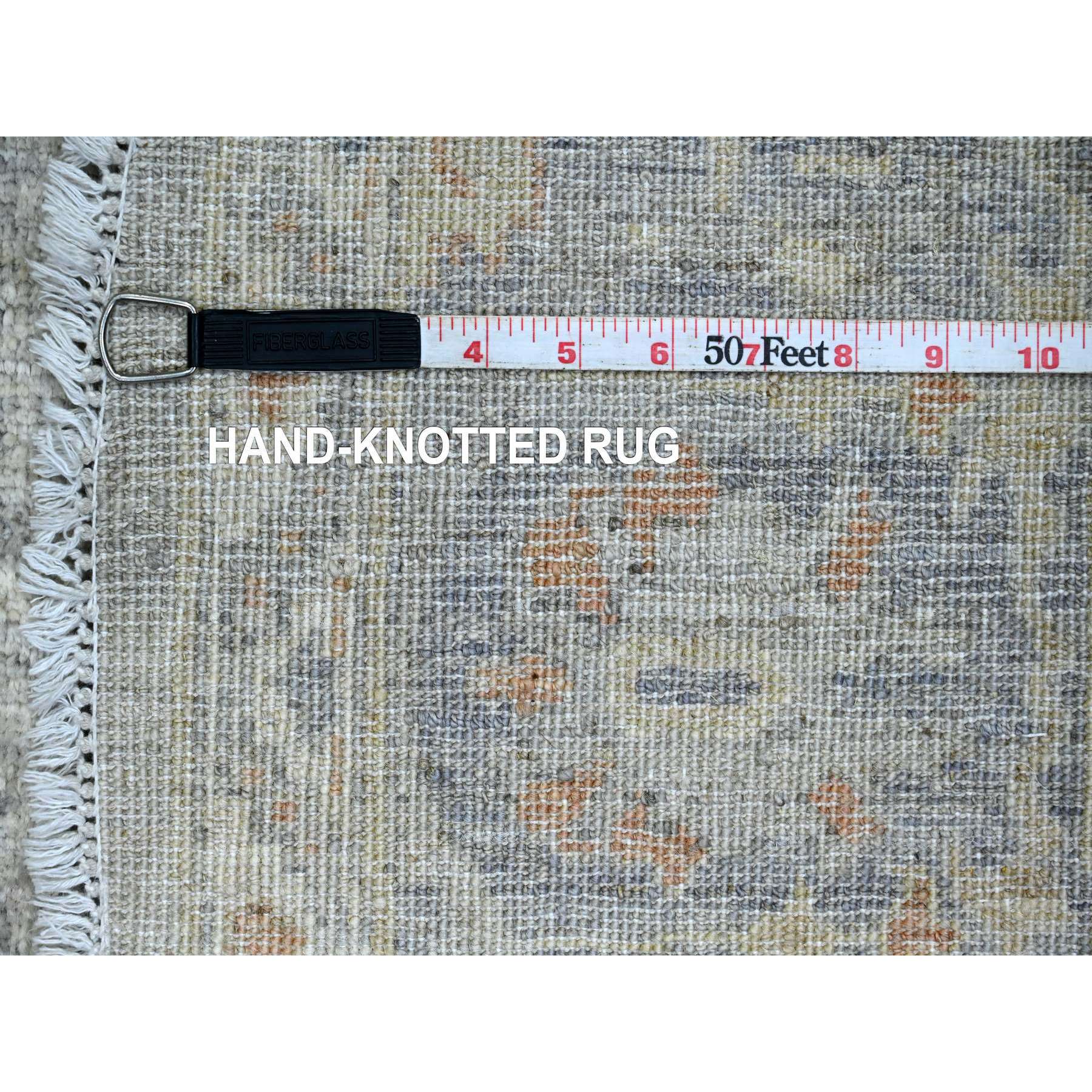 6'x6' Fossil Gray, Washed Out Peshawar with Ziegler Mahal Design, High Mountain Wool, Hand Knotted, Densely Woven, Round, Oriental HRg Shv - Image 6