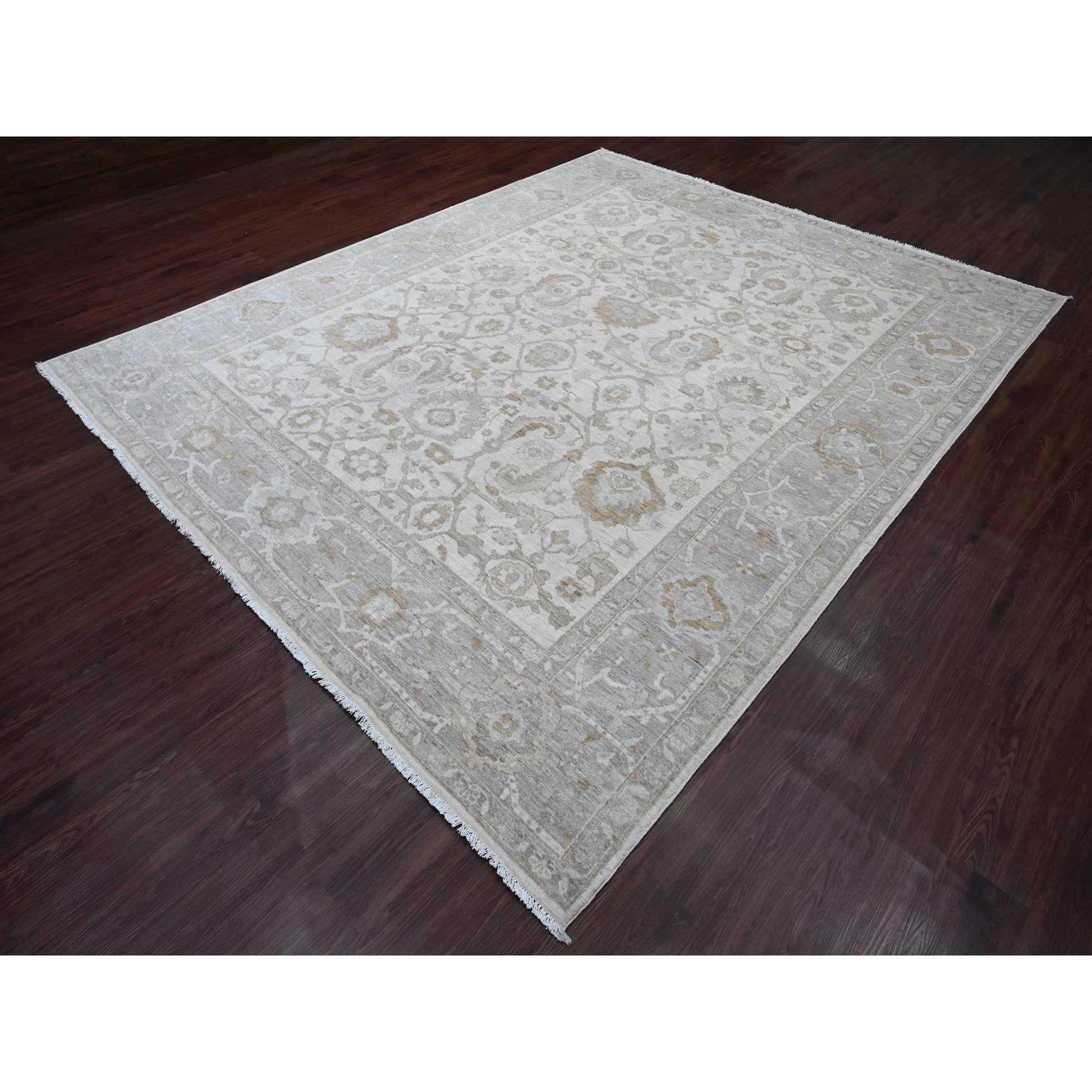 9'x11' Pearl White, Peshawar with Heriz All Over Design, Hand Knotted, Densely Woven, Aryana Collection, High Mountain Wool, Vegetable Dyes, Oriental Rug HR20918 - Image 3