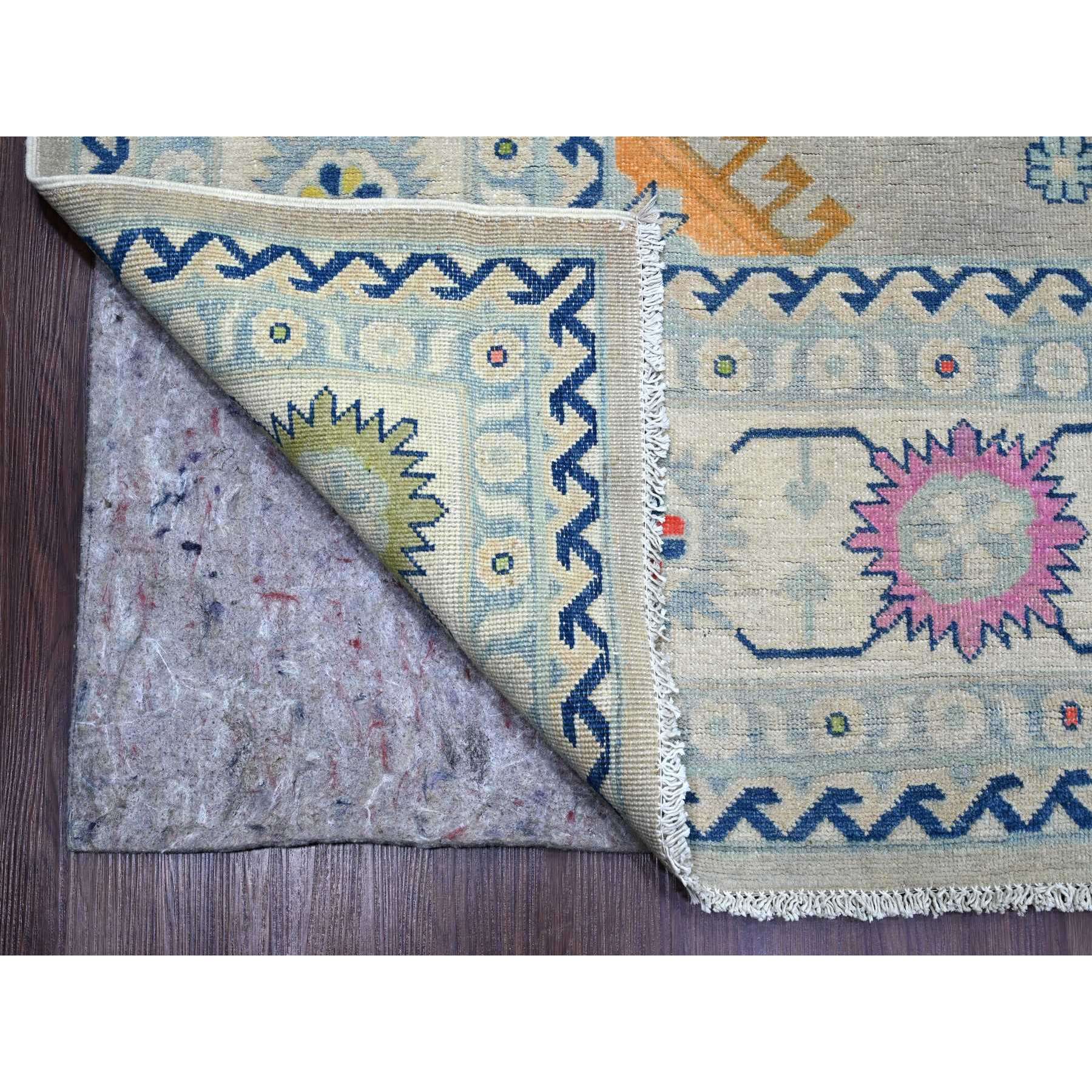 9'7"x13'4" Cloud Gray, Colorful Fusion Kazak, Caucasian Design with Geometric Medallions, 100% Wool, Hand Knotted, Oriental Rug HR20974 - Image 4