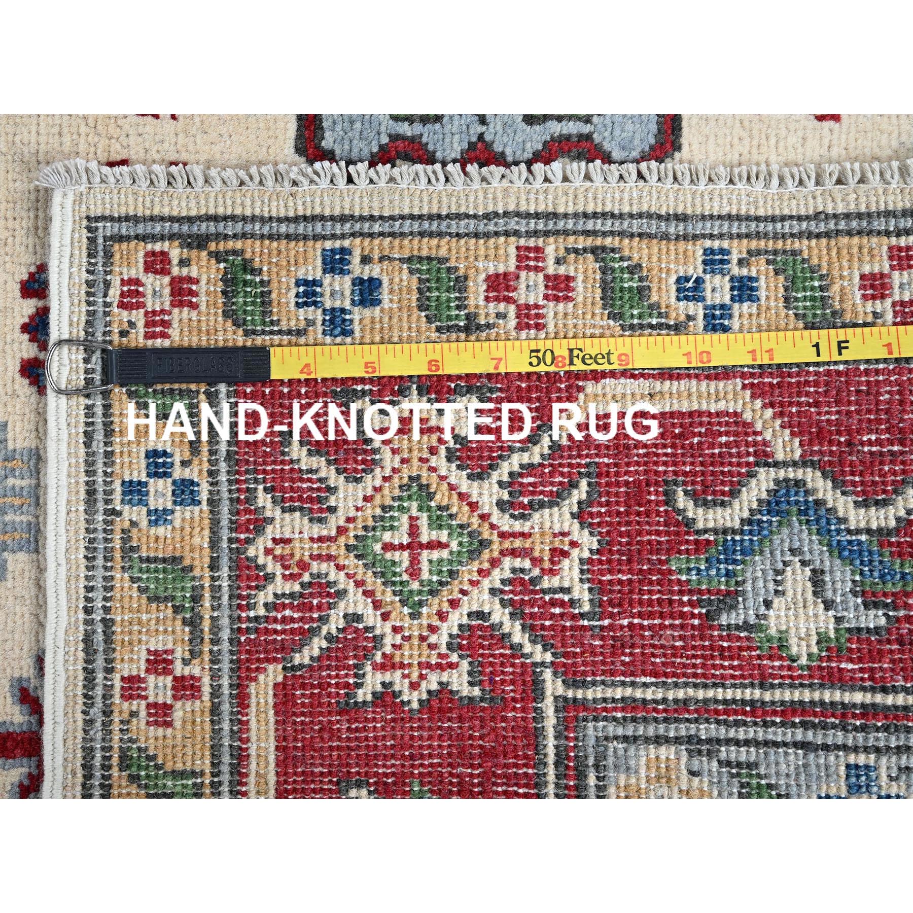 5'x6'6" Chiffon White, Kazak with Geometric Medallions Design, Vegetable Dyes, Hand Knotted, Denser Weave, 100% Wool, Oriental Rug HR332 - Image 7