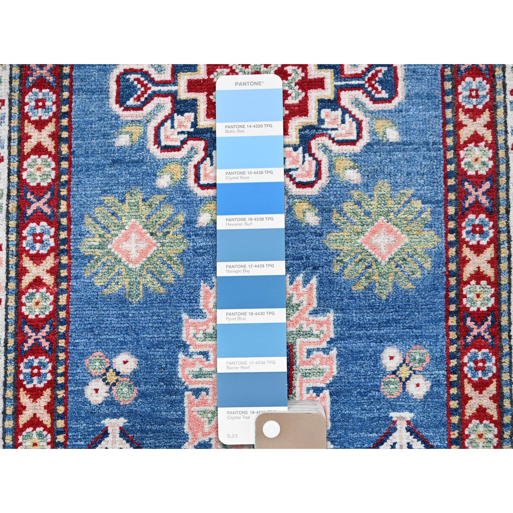 2'7"x6'7" Imperial Blue, Kazak with Tribal Design, Hand Knotted, Soft and Shiny Wool, Vegetable Dyes, Denser Weave, Runner, Oriental Rug HR437 - Image 4
