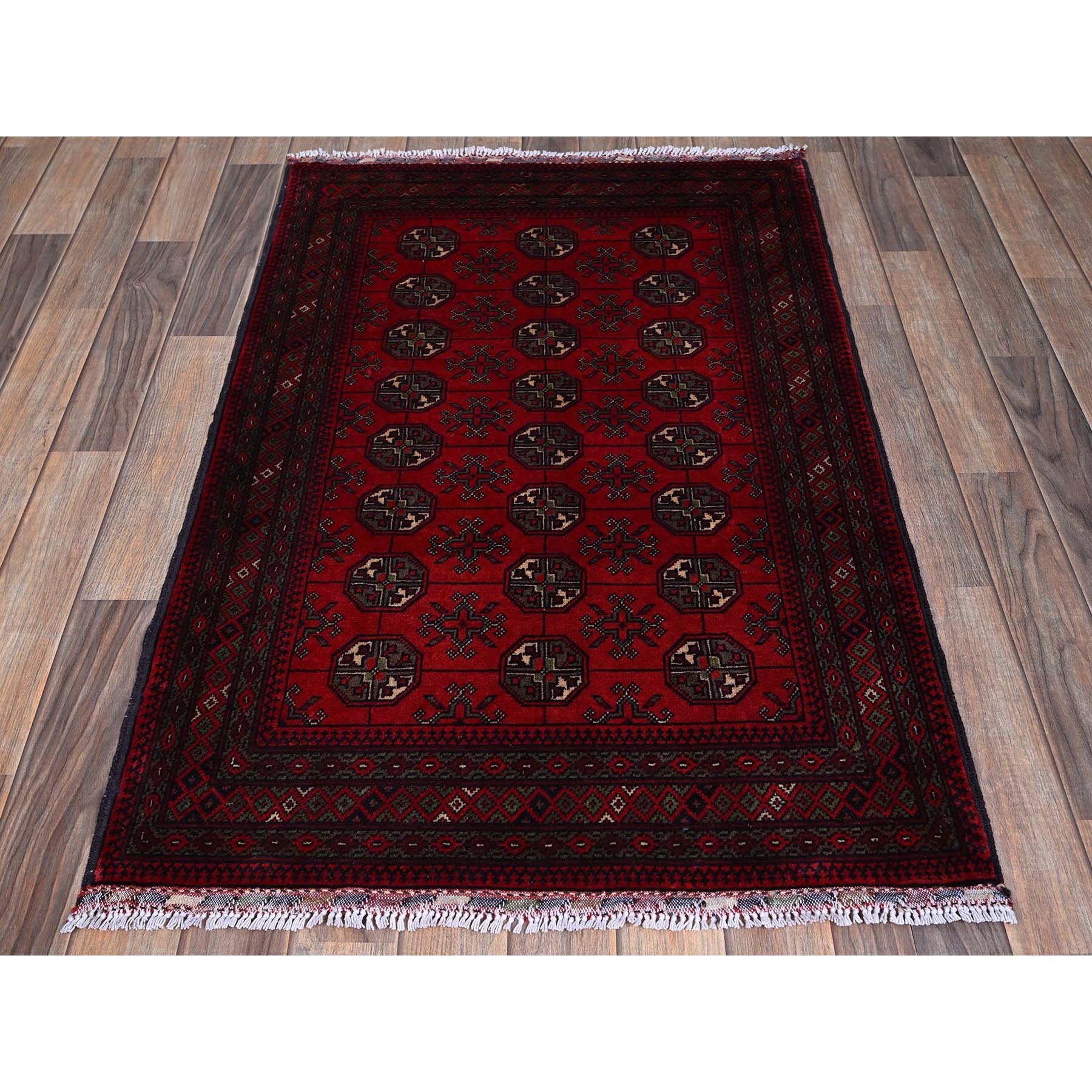 2'9"x4'4" Berry Red, Princess Bokara with Geometric Medallions Design, 100% Wool, Veggie Dyes, Hand Knotted, Mat, Sample, Oriental Rug HR711 - Image 2