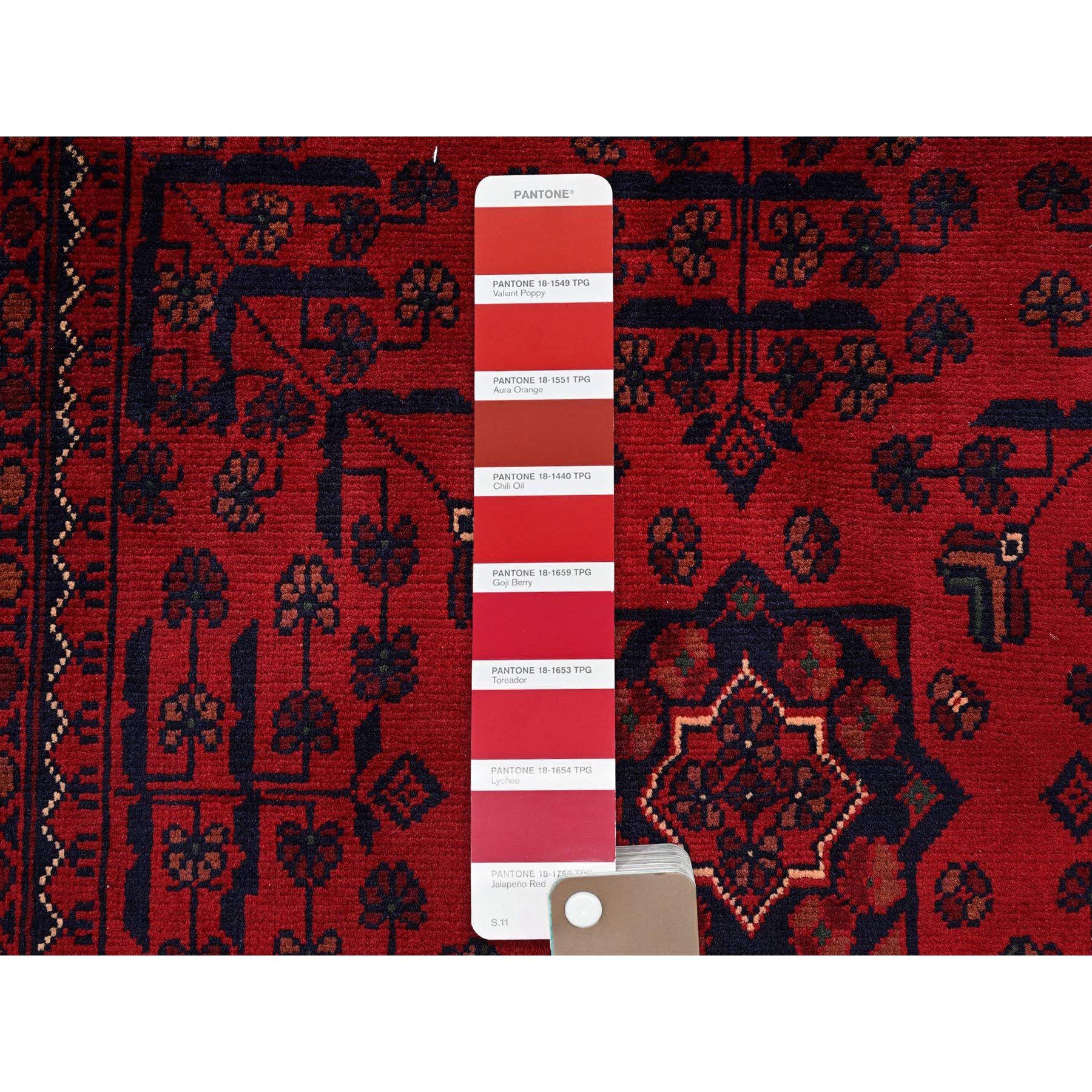 3'3"x5'1" Angels Red, Afghan Khamyab with Geometric Pattern, Soft and Shiny Wool, Hand Knotted, Vegetable Dyes, Oriental Rug HR729 - Image 4