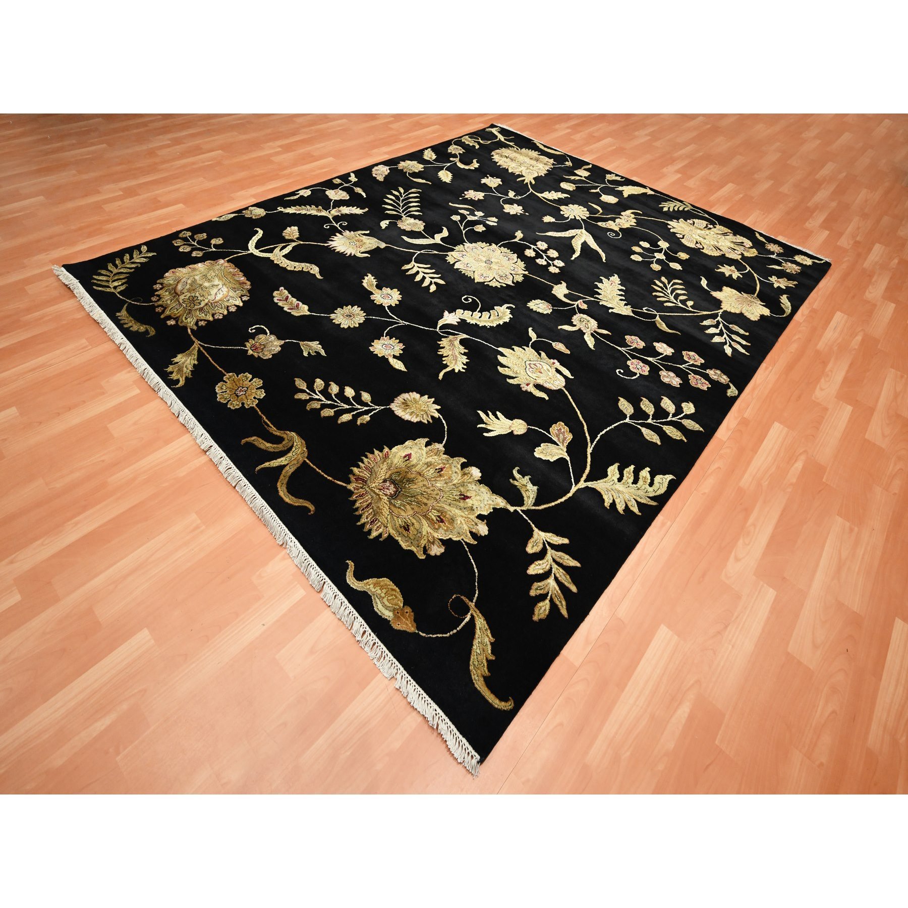 8'2'x10' Onyx Black, Borderless Botanical Design, Half Wool and Half Silk, Densely Woven, Soft Pile, Hand Knotted, Oriental Rug HR75580 - Image 3