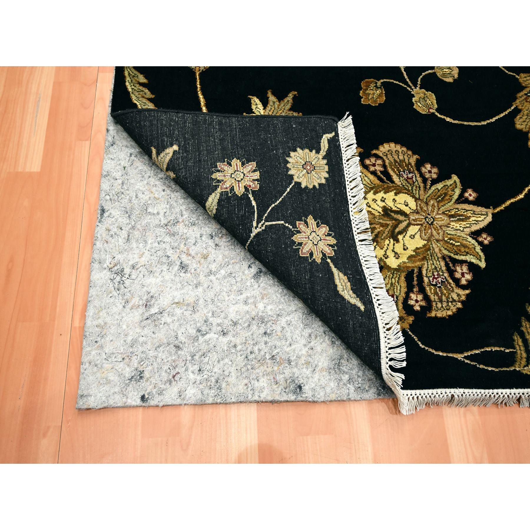 8'2'x10' Onyx Black, Borderless Botanical Design, Half Wool and Half Silk, Densely Woven, Soft Pile, Hand Knotted, Oriental Rug HR75580 - Image 4