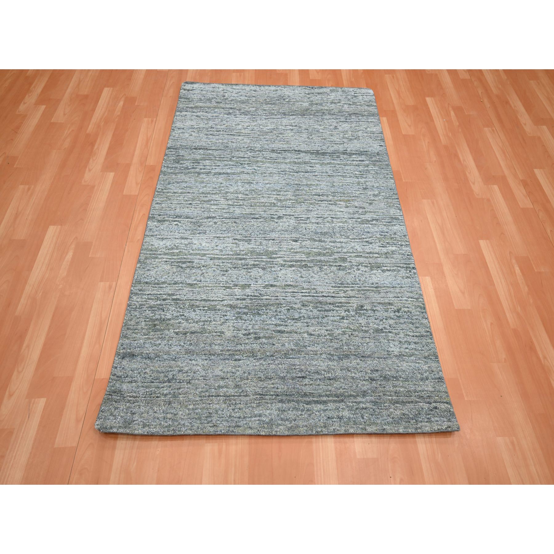 3'10"x6'1" Spanish Gray, Plain Design, Hand Knotted, Soft to the Touch, Pure Silk, Oriental Rug HR75654 - Image 2