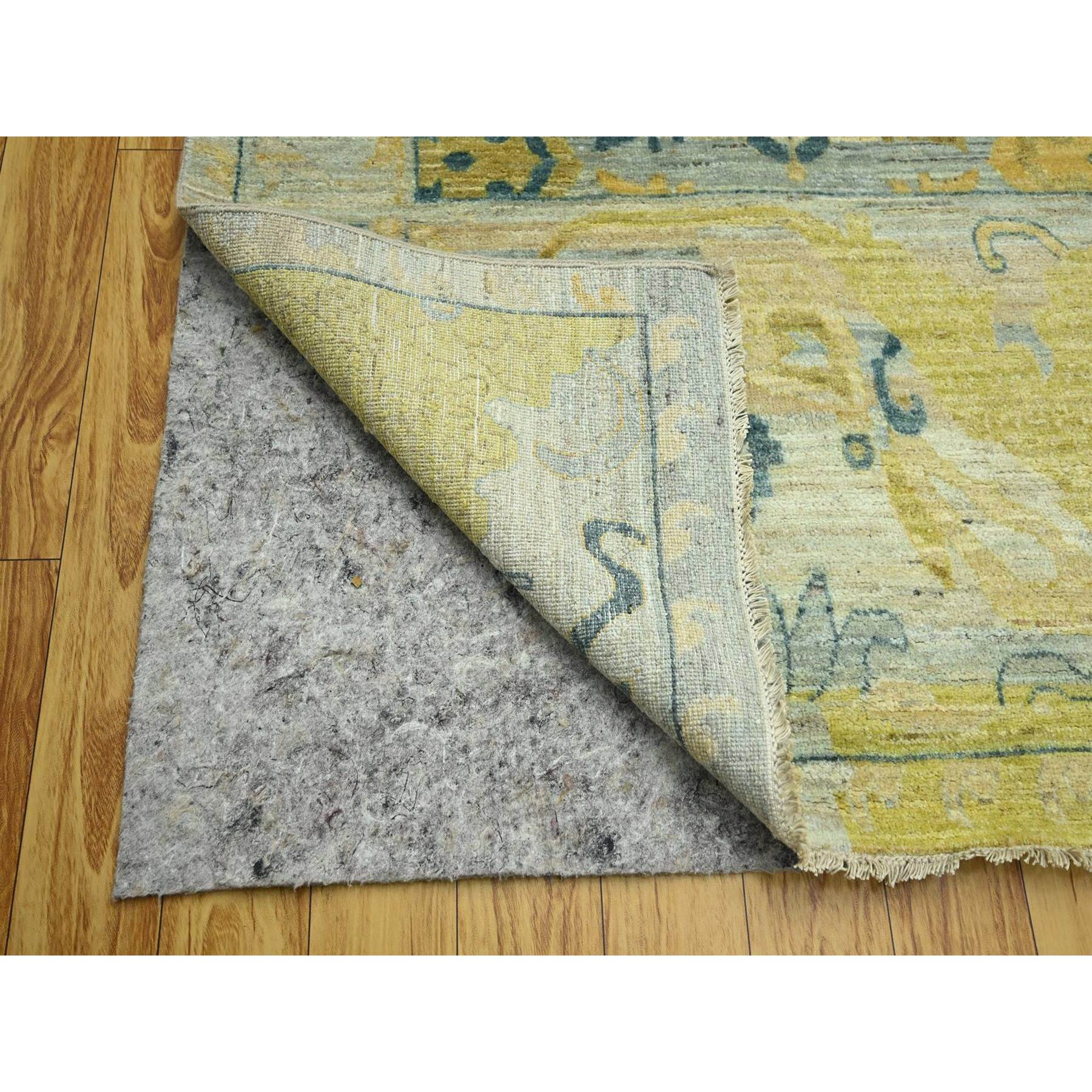 9'1"x12'1" Pastel Gray with Touches of Gold, Antiqued Persian Bijar Garus Design, Distinct Abrash, Hand Knotted, 100% Wool, Vegetable Dyes, Oriental Rug HR76687 - Image 4