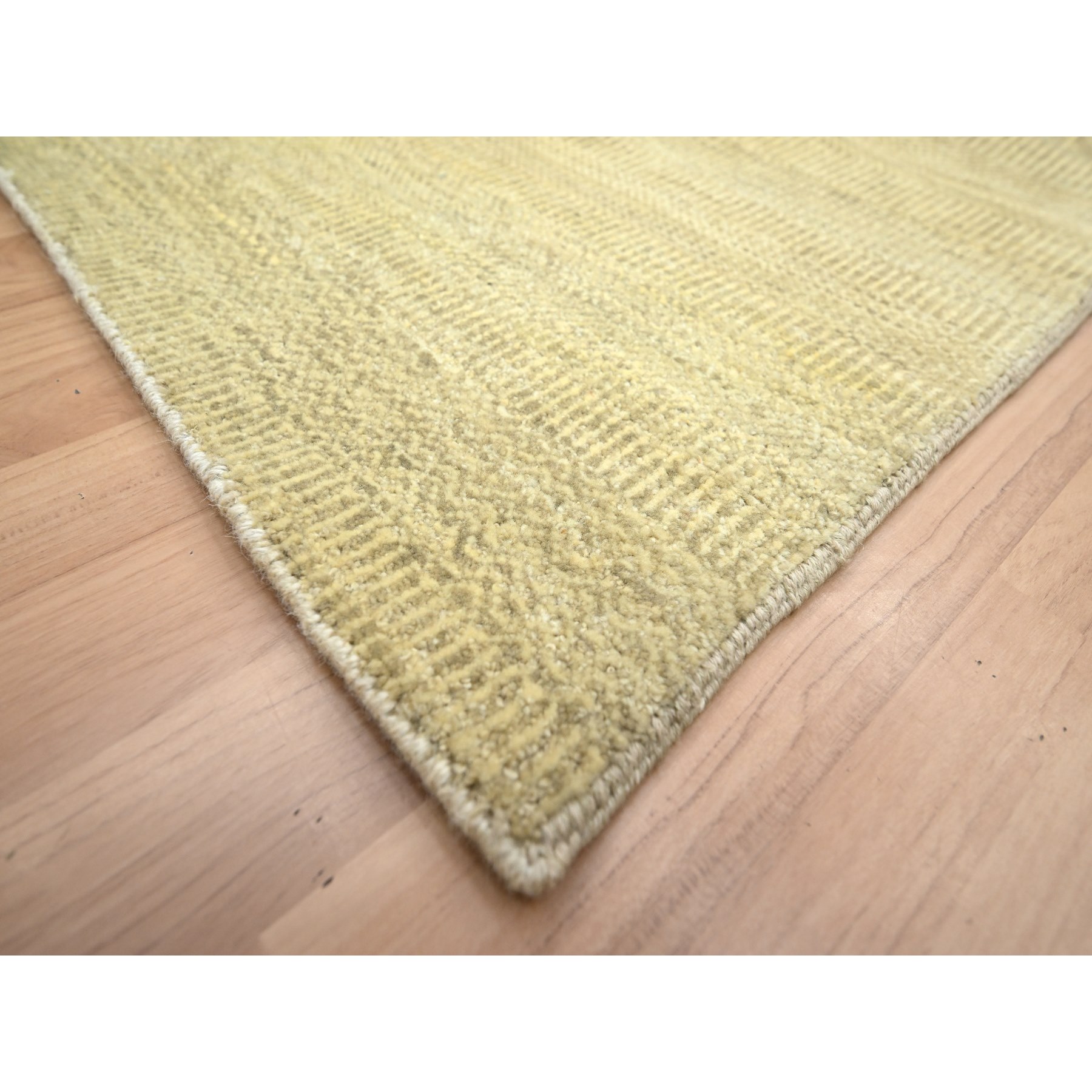 6'x9' Ecru Brown, Denser Weave, Modern Grass Design, Hand Knotted, Borderless, Wool and Silk, Lush and Plush, Oriental Rug HR83214 - Image 6