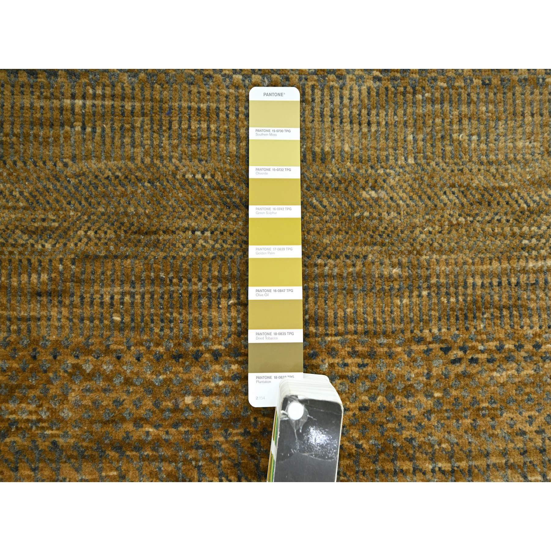 2'8"x8' Walnut Brown, Modern Grass Design, Hand Knotted, Denser Weave, Wool and Silk, Soft Pile, Runner, Oriental Rug HR83230 - Image 4