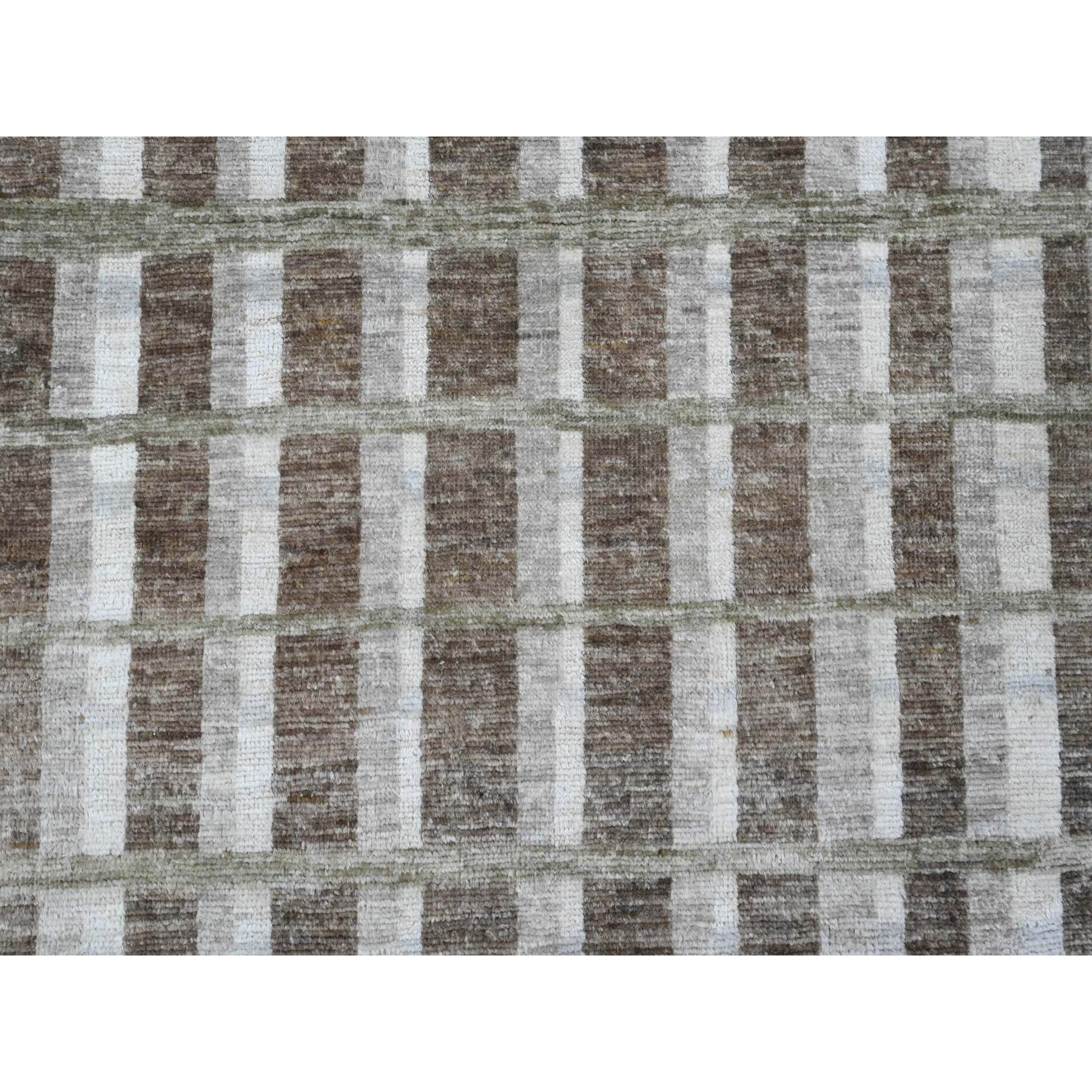 8'x9'9" Dark Vanilla Brown, Bauhaus Inspired Criss Cross Line Design, Hand Knotted, Soft and Velvety Wool, Oriental Rug HR89773 - Image 8