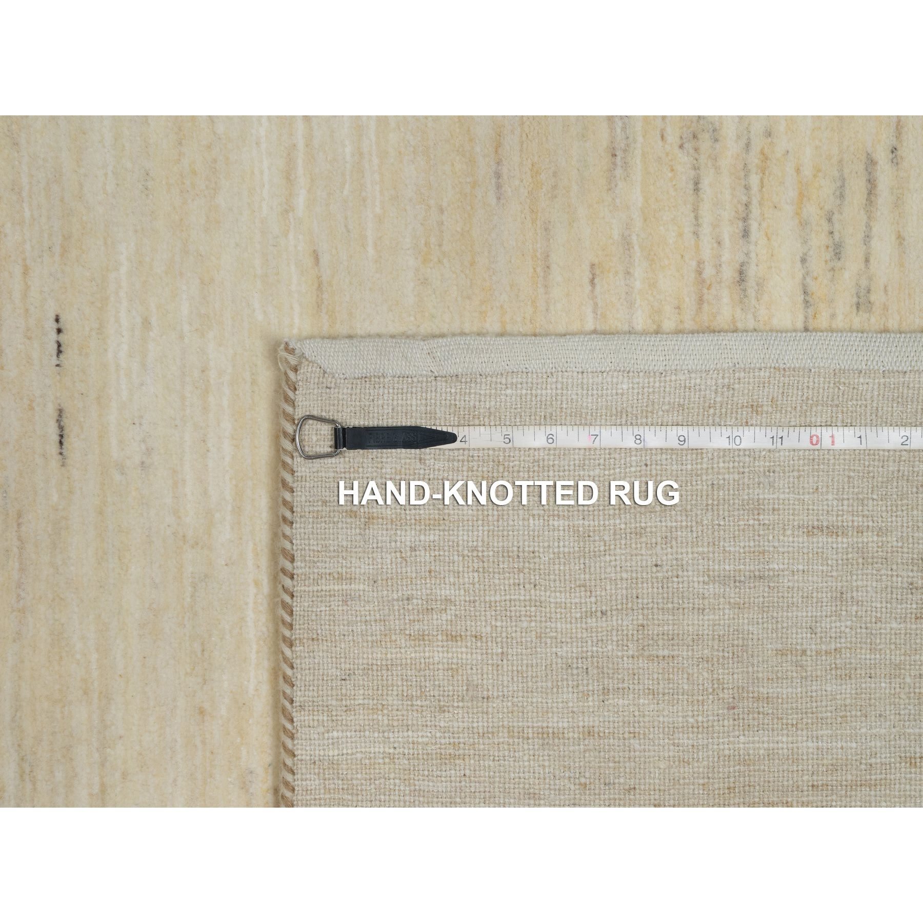 4'9"x6'4" Linen White, Modern, Plain Design, Lori Buft Gabbeh, Thick and Plush, Pure Wool, Hand Knotted, Oriental Rug HR91294 - Image 8