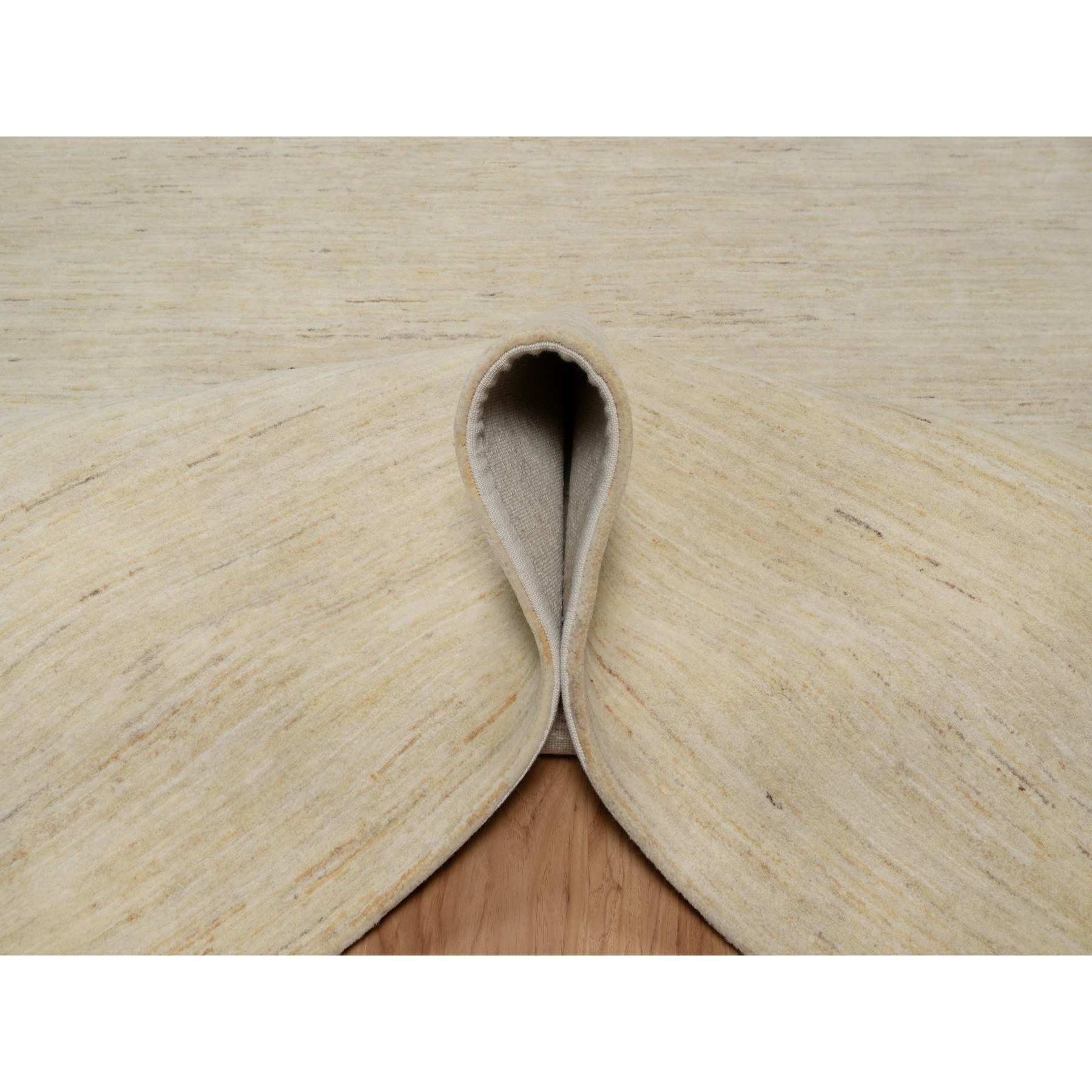 6'4"x9'9" Swan White, Modern, Plain Design, Lori Buft Gabbeh, Thick and Plush, Pure Wool, Hand Knotted, Oriental Rug HR91302 - Image 5