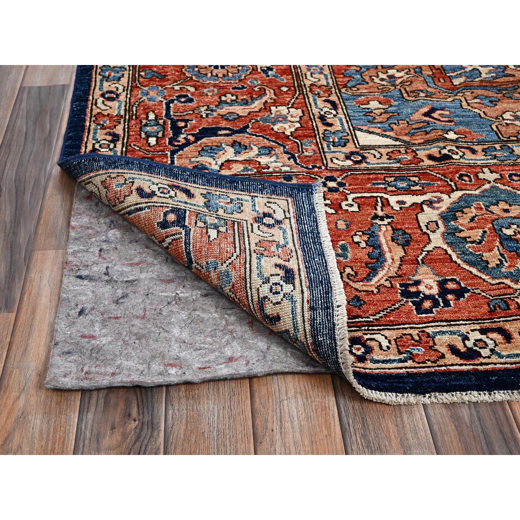 9'x12'1" Yale Blue, Aryana Grade, Serapi Heriz with Large Medallion Design, Vegetable Dyes, Soft Pile, Hand Knotted, High Mountain Wool, Densely Woven, Oriental Rug HR1042 - Image 5