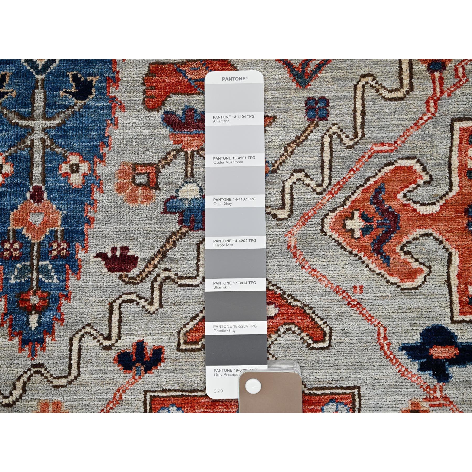 8'10"x11'10" Misty Gray, Qashqai Design with Cypress Trees, Vegetable Dyes, Soft Pile, High Mountain Wool, Hand Knotted, Densely Woven, Oriental Rug HR1043 - Image 8