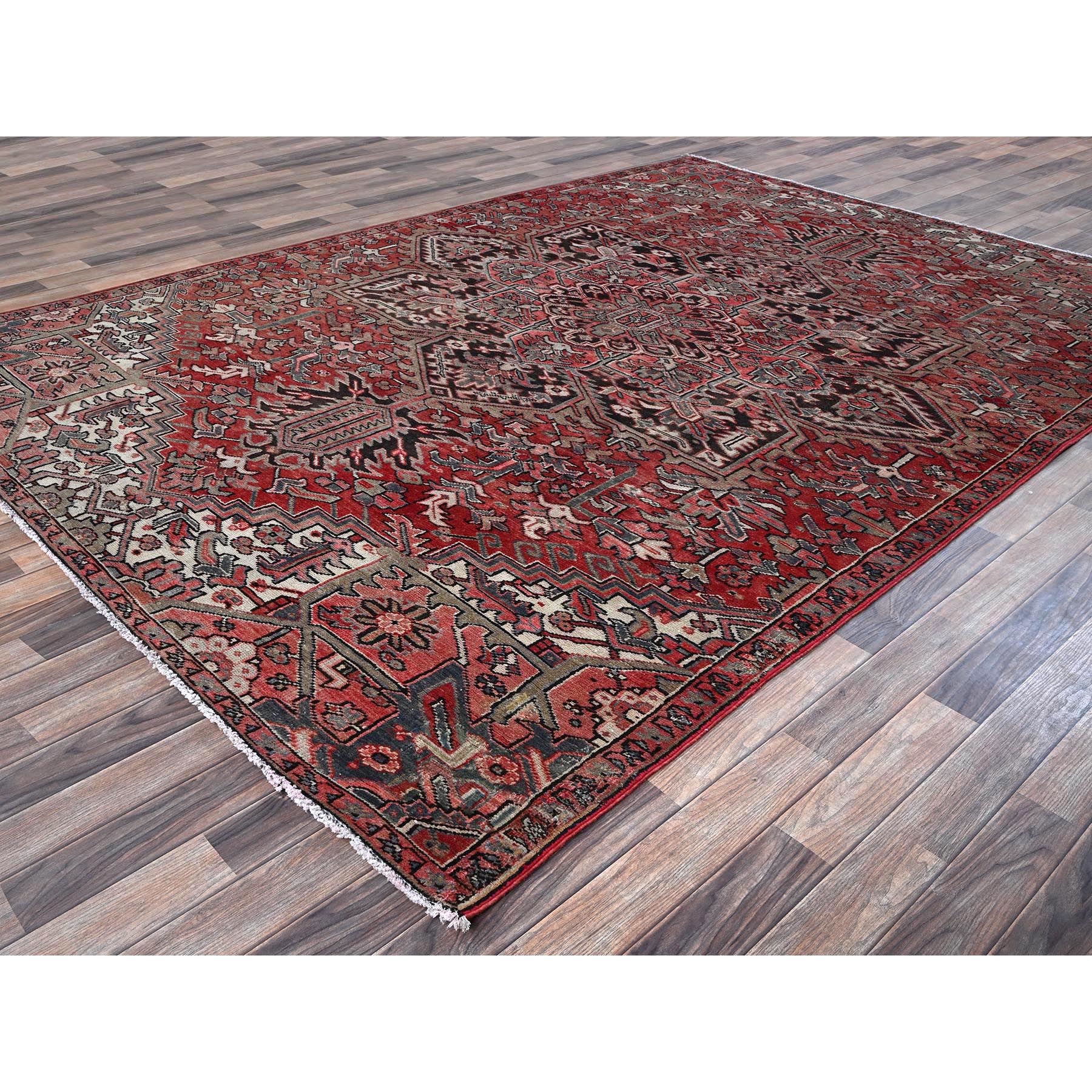 7'6"x10'7" Auburn Red, Vintage Persian Heriz with Flower Medallion Design, Worn and Distressed, 100% Wool, Hand Knotted, Cropped Thin, Good Condition, Sides and Ends Professionally Secured, Oriental Rug HR1249 - Image 4