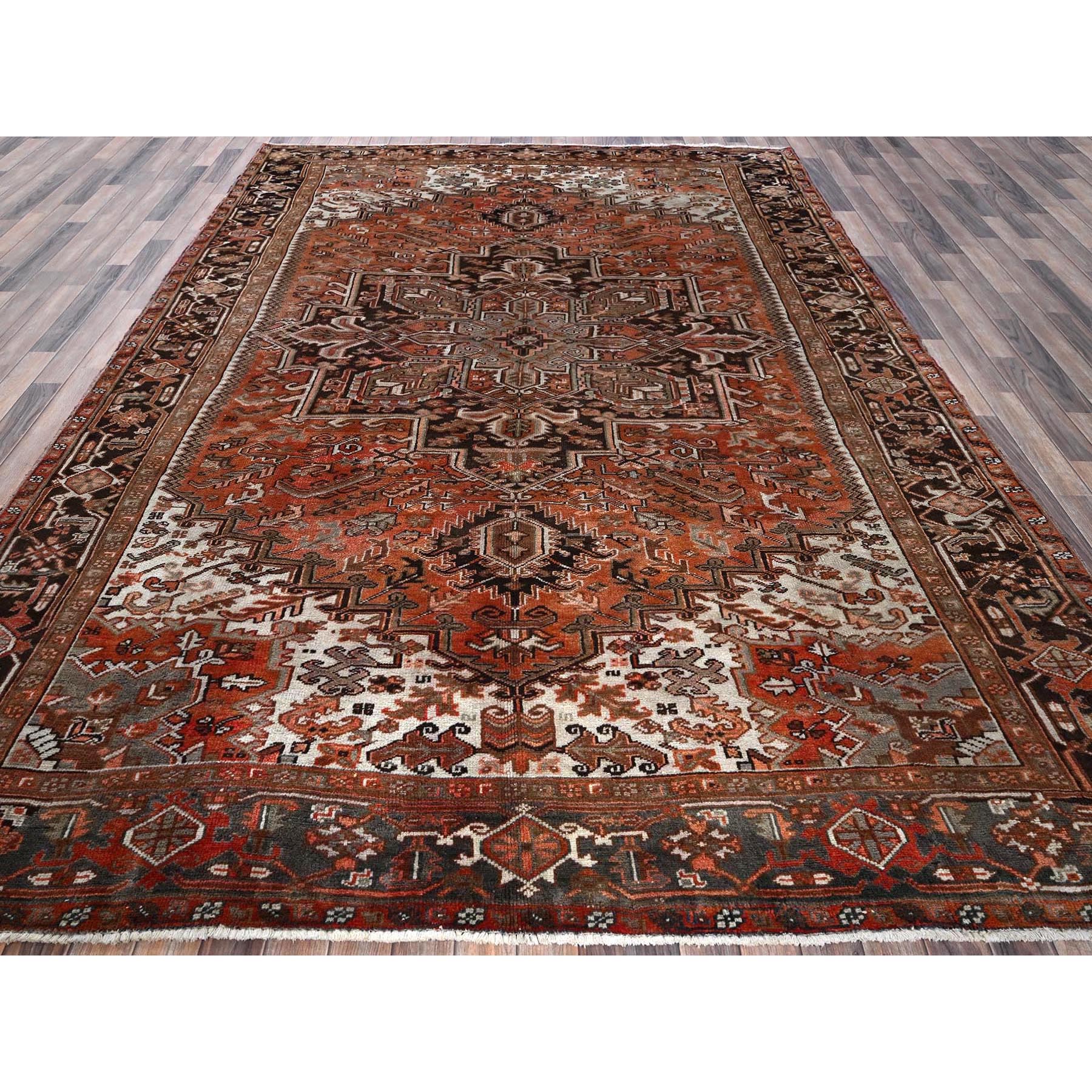 8'4"x11'4" Rust Red, Vintage Persian Heriz with Geometric Medallion Design, 100% Wool, Hand Knotted, Even Wear, Cropped Thin, Good Condition, Sides and Ends Professionally Secured, Oriental Rug HR1254 - Image 3