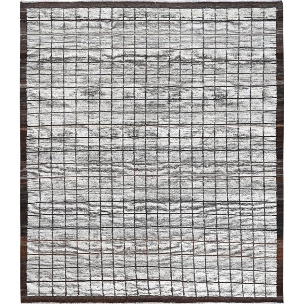 8'9"x9'10" Daisy White, Moroccan Weave with Box Design, Textured Pile, Tone on Tone, 100% Wool, Hand Knotted, Squarish, Oriental Rug HR1378