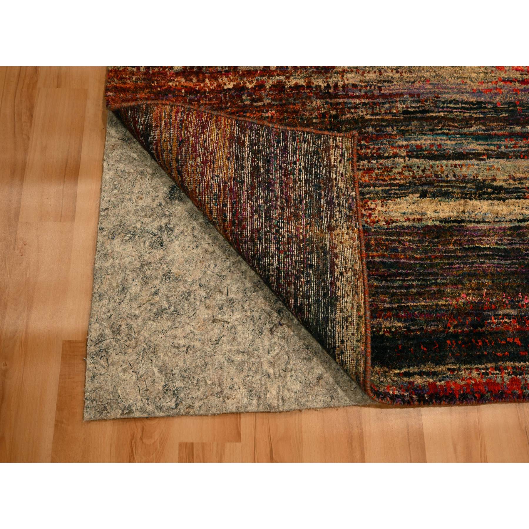 9'10"x14'1" Sunset Colors, Pure Sari Silk, Modern Design, Soft to the Touch, Hand Knotted, Oriental Rug HR76172 - Image 4