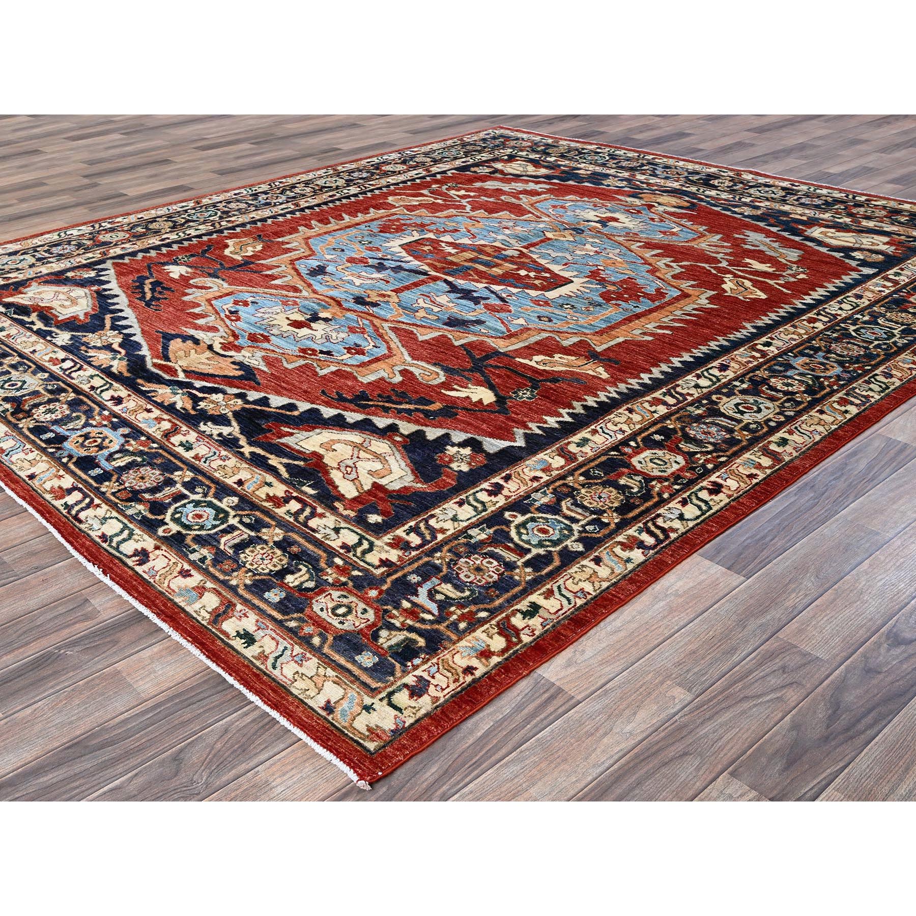 8'1"x9'8" Scarlet Red, Peshawar Heriz with Antique Serapi Design, Hand Knotted, Shiny High Mountain Wool, Vegetable Dyes, Densely Woven, Soft Pile, Oriental Rug HR903 - Image 4