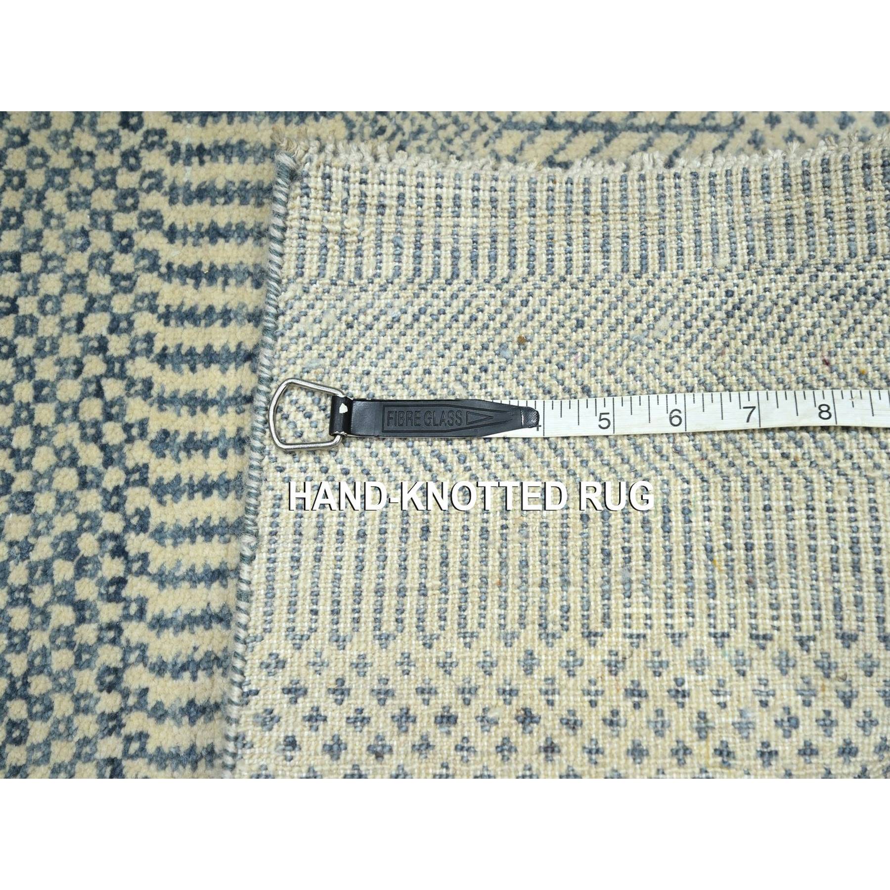 2'x3' Yonder Blue, Hand Knotted, Wool with touch of Silk, Tone on Tone, Lush and Plush, Modern Grass Design, Sample, Mat, Oriental Rug HR76476 - Image 4