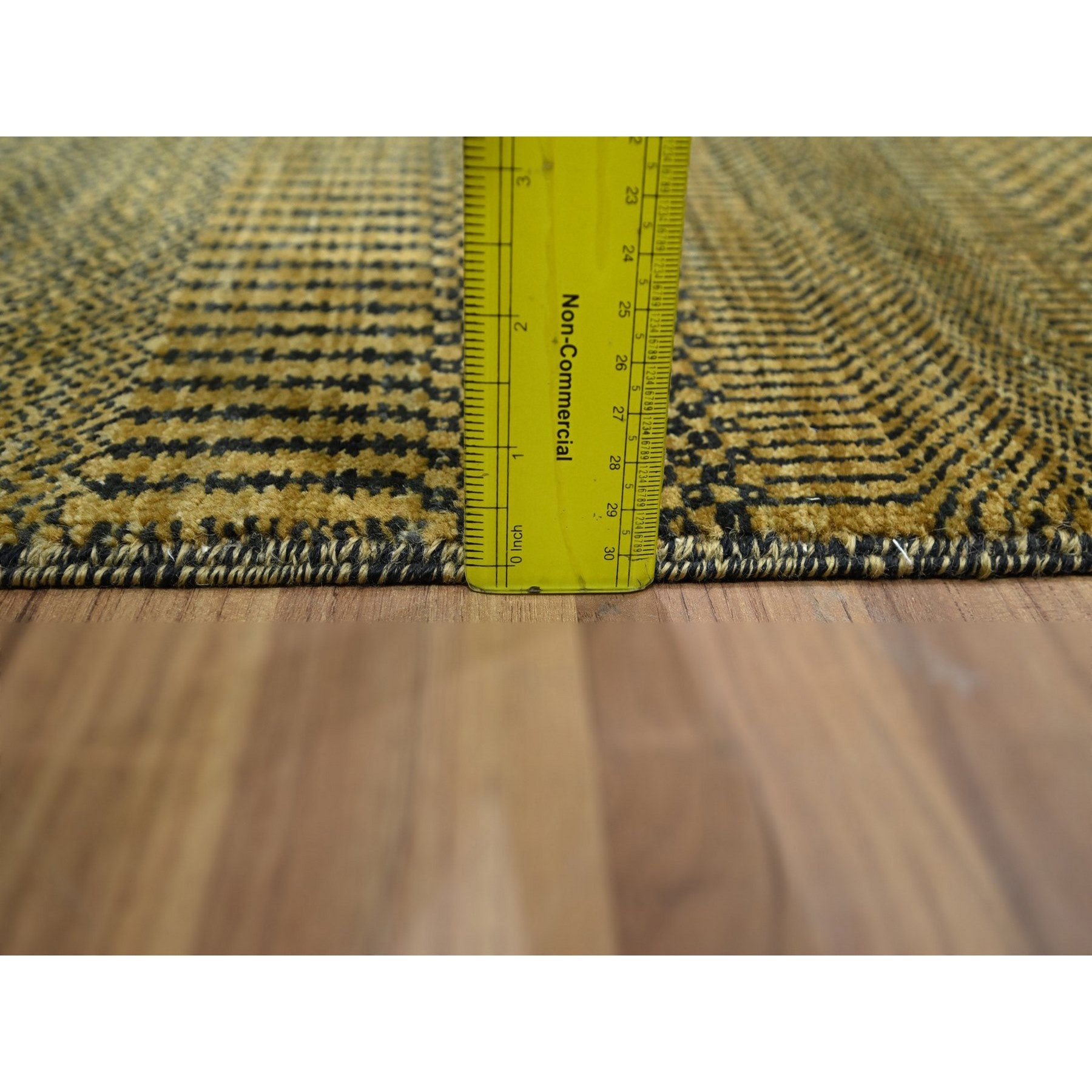 2'x3' Golden Brown, Wool with touch of Silk, Tone on Tone, Lush and Plush, Hand Knotted, Modern Grass Design, Sample, Mat, Oriental Rug HR76529 - Image 3