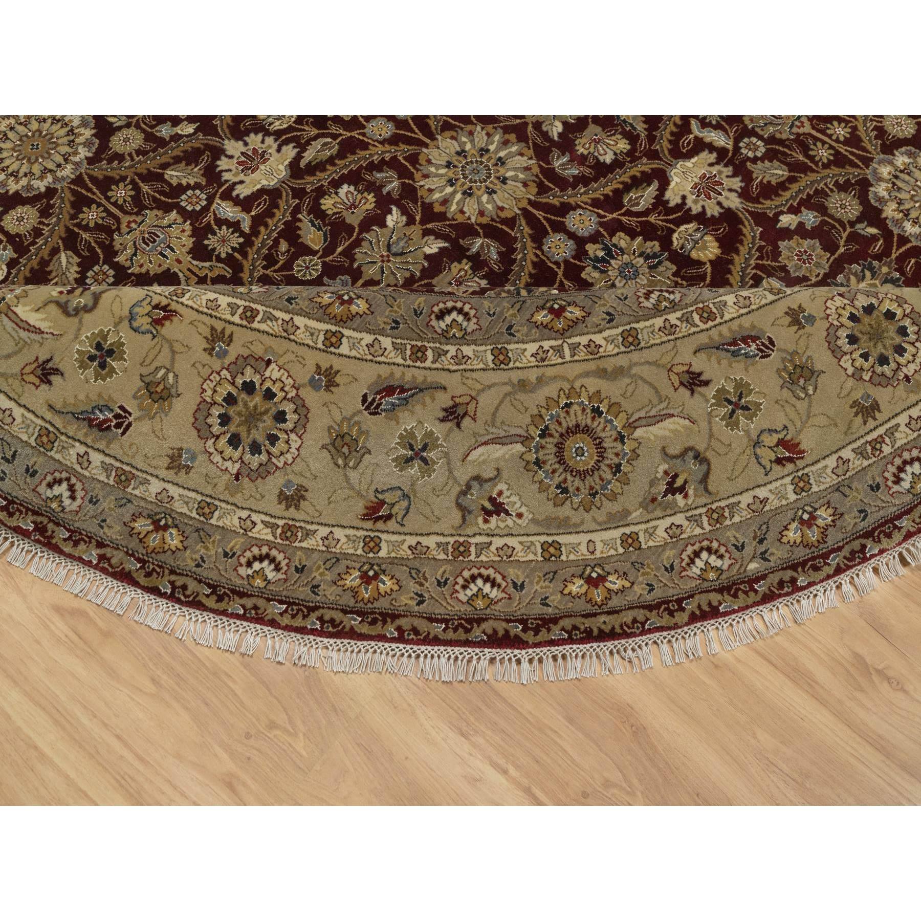 8'1"x8'1" Wine Red, Hereke with All Over Design, 300 KPSI, Wool and Silk, Hand Knotted, Round, Oriental Rug HR91438 - Image 6