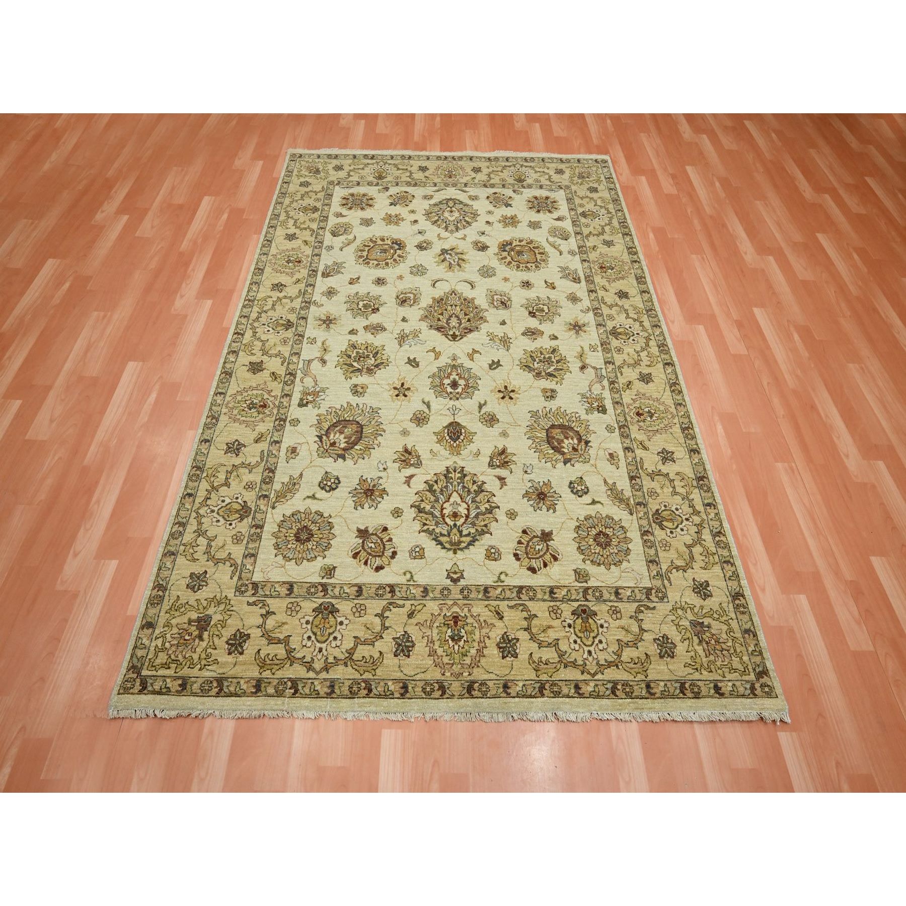 5'6"x8'1" Linen White, Pure Wool, Agra with Ziegler Design, Colorful Leaf Pattern, Zero Pile, Hand Knotted, Oriental Rug HR76361 - Image 2