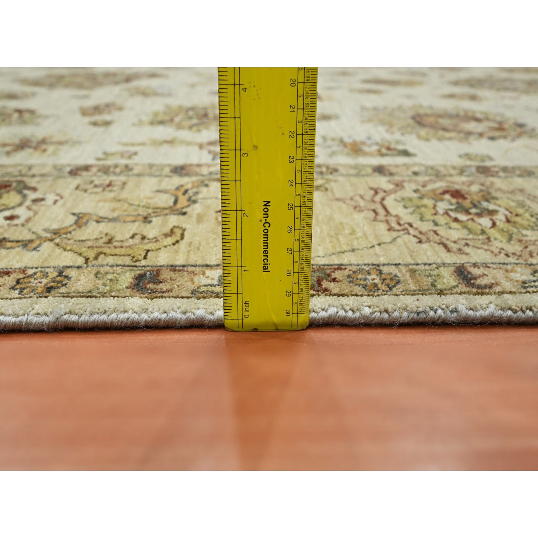 5'6"x8'1" Linen White, Pure Wool, Agra with Ziegler Design, Colorful Leaf Pattern, Zero Pile, Hand Knotted, Oriental Rug HR76361 - Image 6