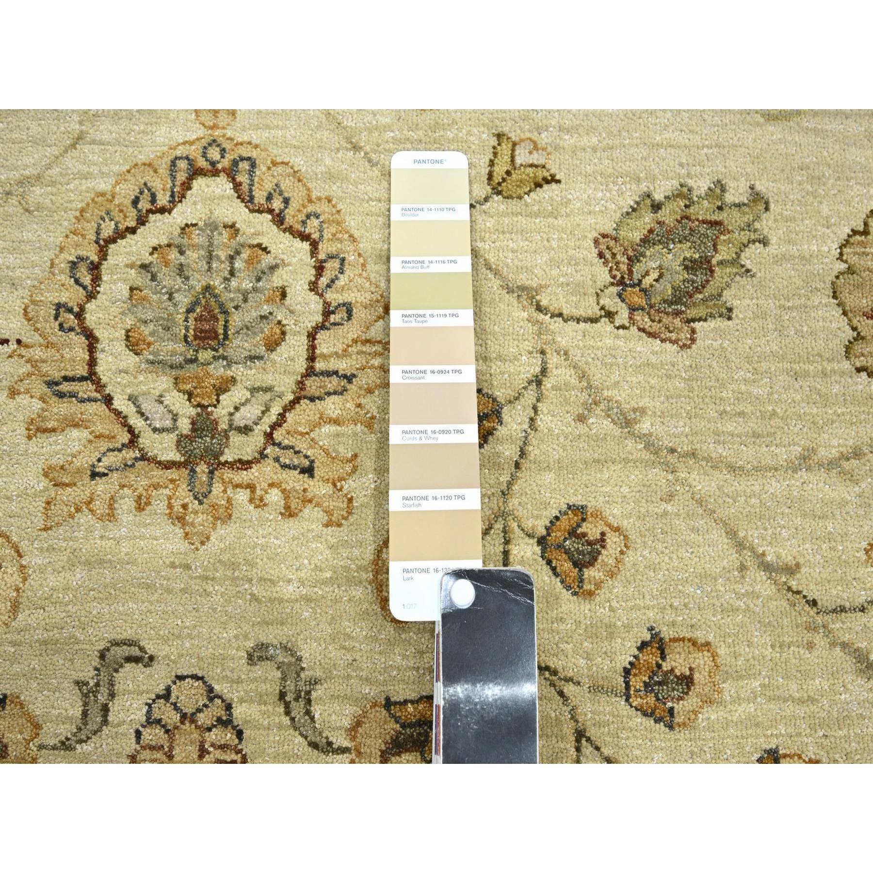 7'3"x9'3" Linen White, Hand Knotted, Agra with Ziegler Design, All Over Leaf Pattern, 100% Wool, Zero Pile, Oriental Rug HR76368 - Image 7