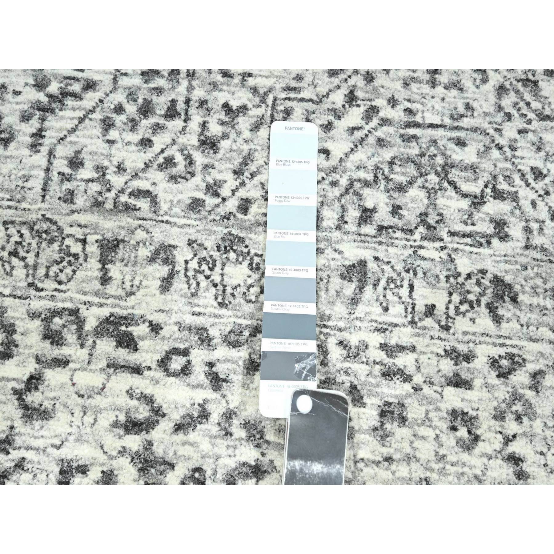 9'1"x12' Alabaster White, Pre Historic 14th Century Influence, Mamluk Design, Natural Dyes, Hand Knotted, Pure Wool, Oriental Rug HR76547 - Image 7