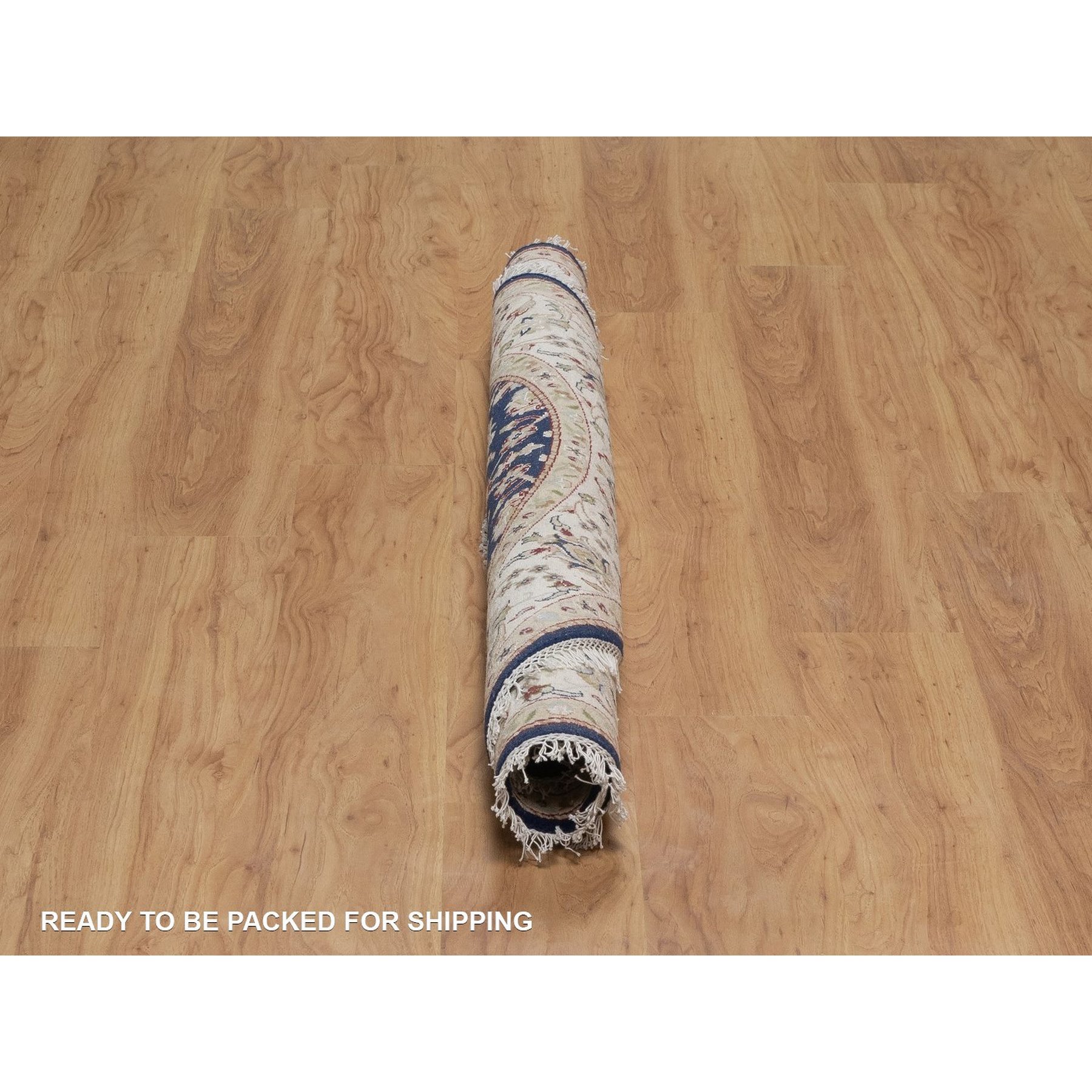 5'x5' Midnight Blue, Nain with All Over Flower Design, Wool and Silk, Soft Pile, 250 KPSI, Hand Knotted, Round, Oriental Rug HR91557 - Image 6