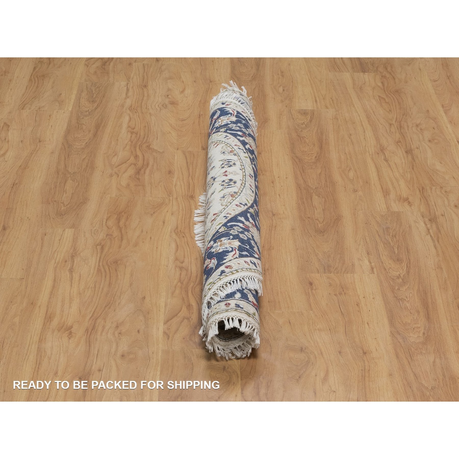 5'x5' Pristine White, Wool and Silk, Nain with All Over Floral Pattern, Soft Pile, 250 KPSI, Hand Knotted, Round, Oriental Rug HR91560 - Image 6