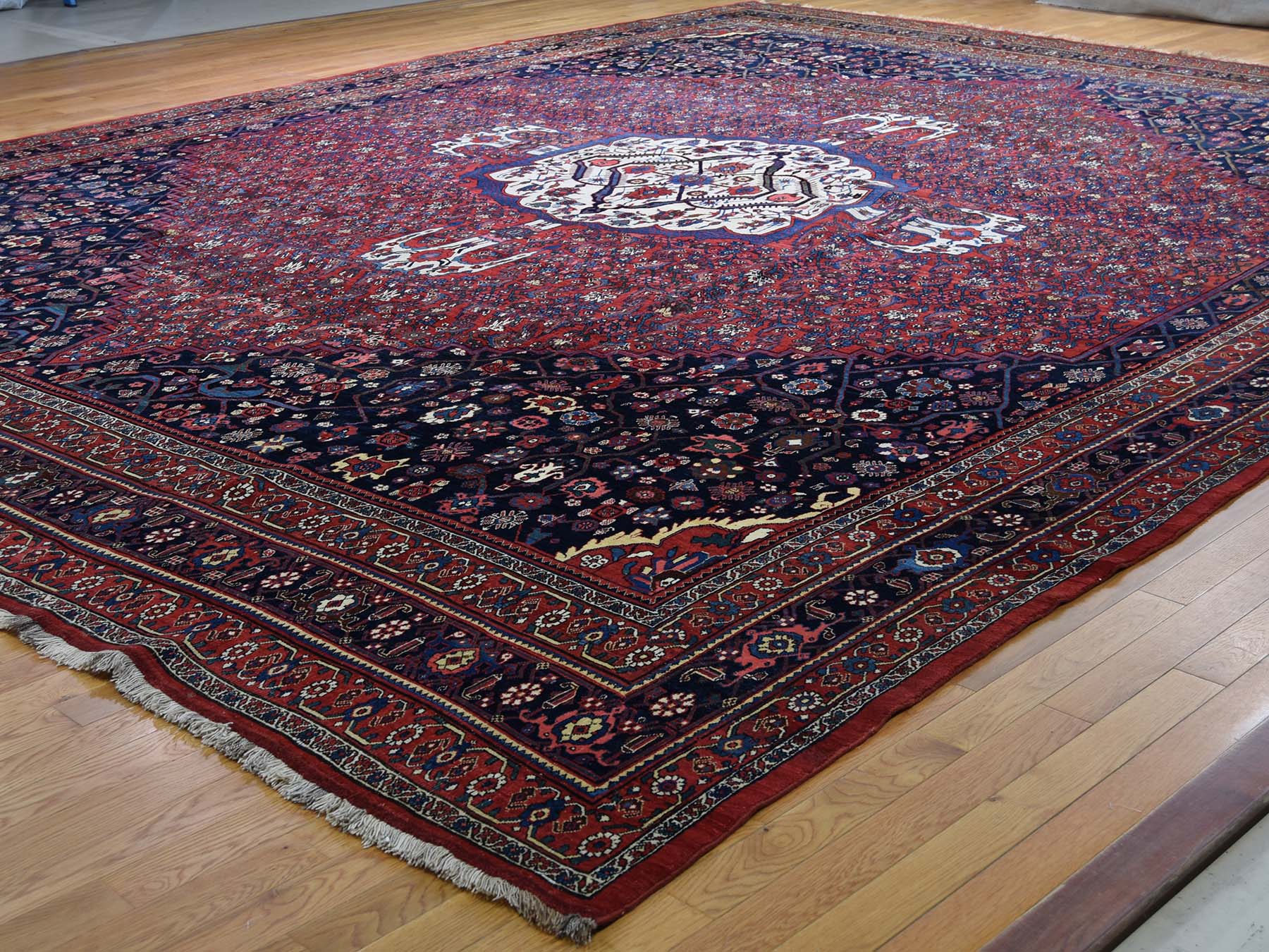 14'6"x19' Red Antique Persian Bijar Pure Wool Exc Condition Oversize Pure Wool Hand-Knotted Oriental Rug HR44876 - Image 4
