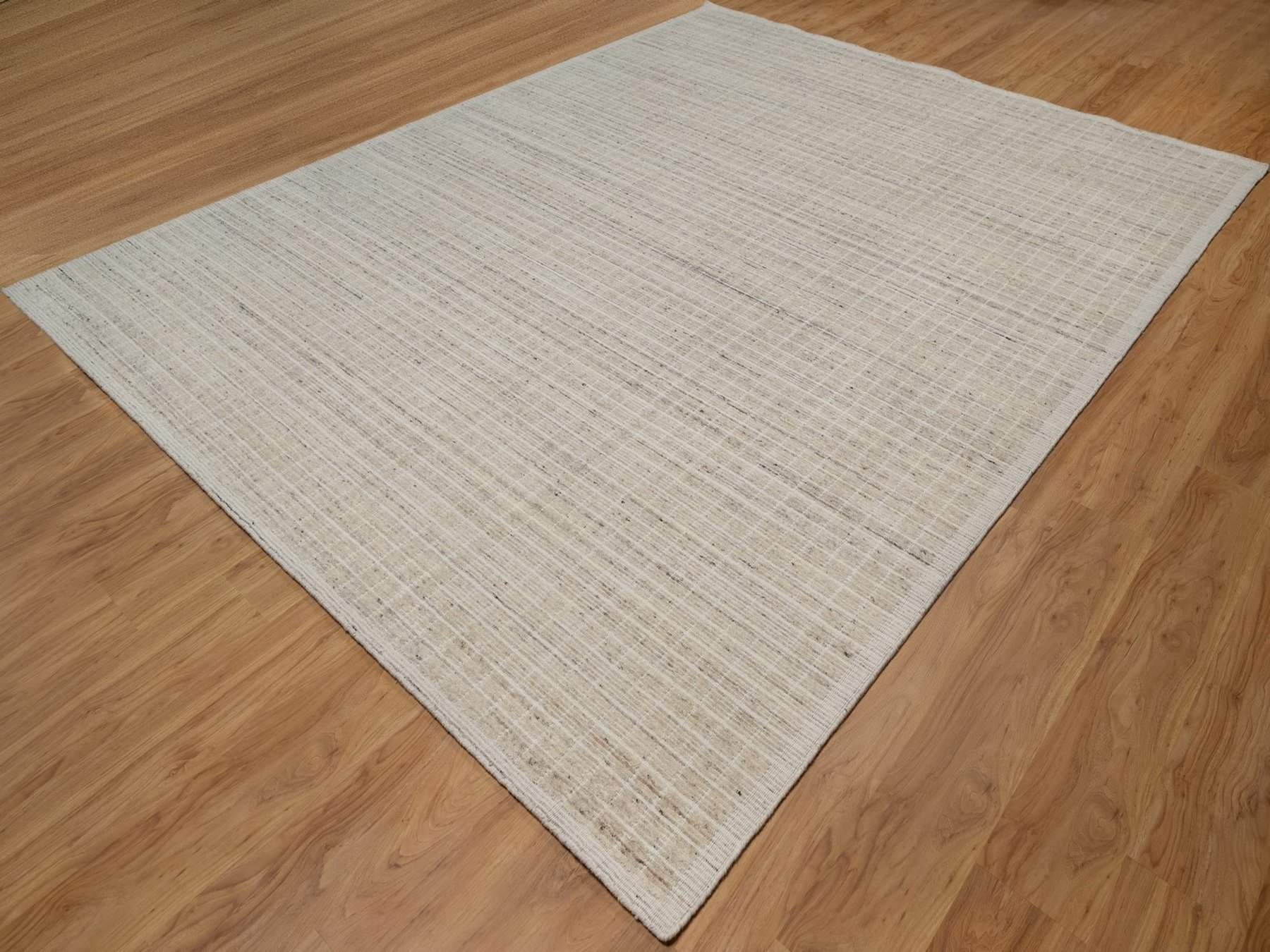9'2"x12' Chiffon White, Modern Plain Decor Box Design, Pure Wool, Soft to the Touch, Loomed Knotted, Oriental Rug HR91682 - Image 3