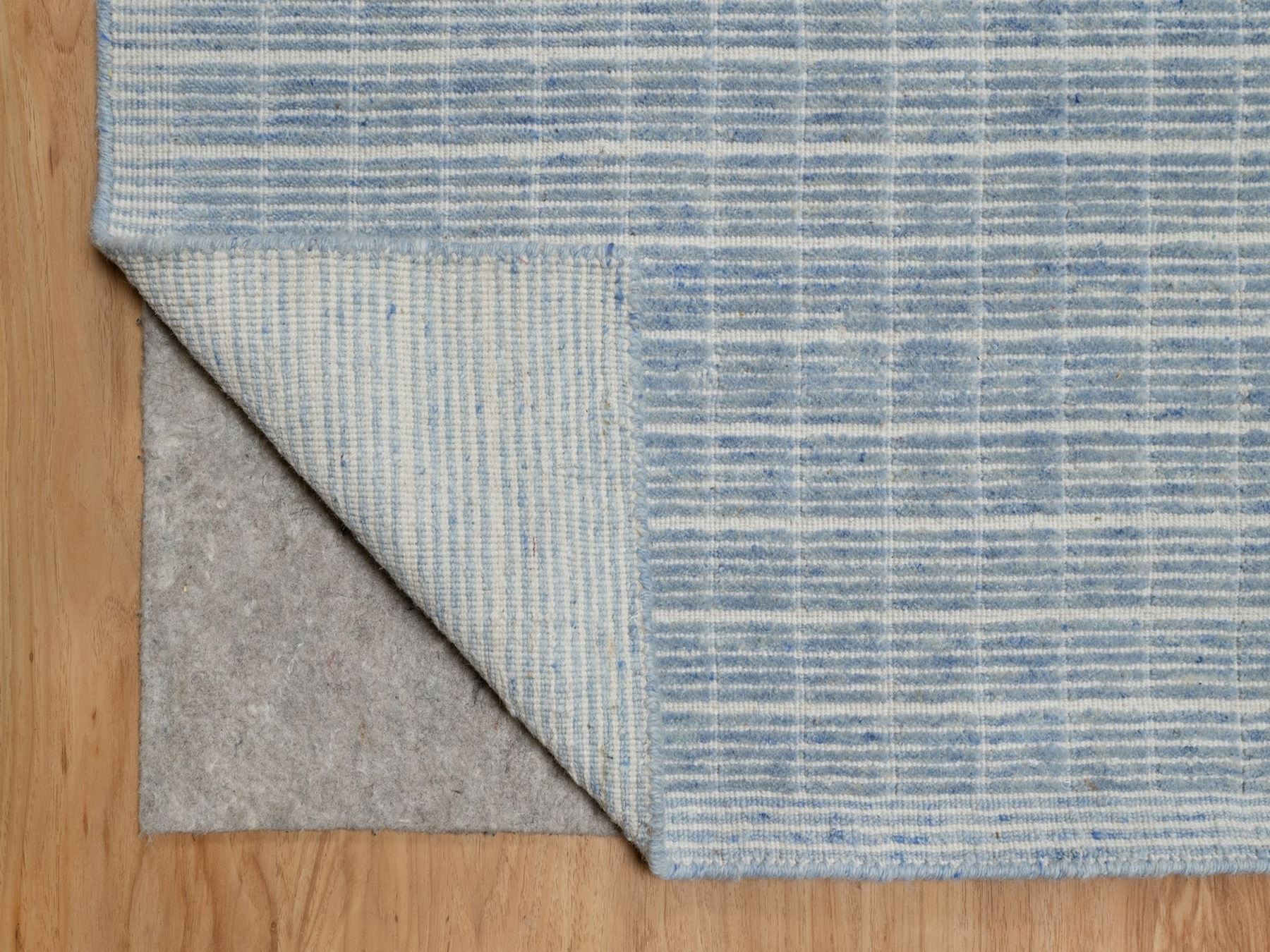 9'x12' Ruddy Blue, Loomed Knotted, Modern Plain Decor Box Design, Pure Wool, Soft to the Touch, Oriental Rug HR91690 - Image 4