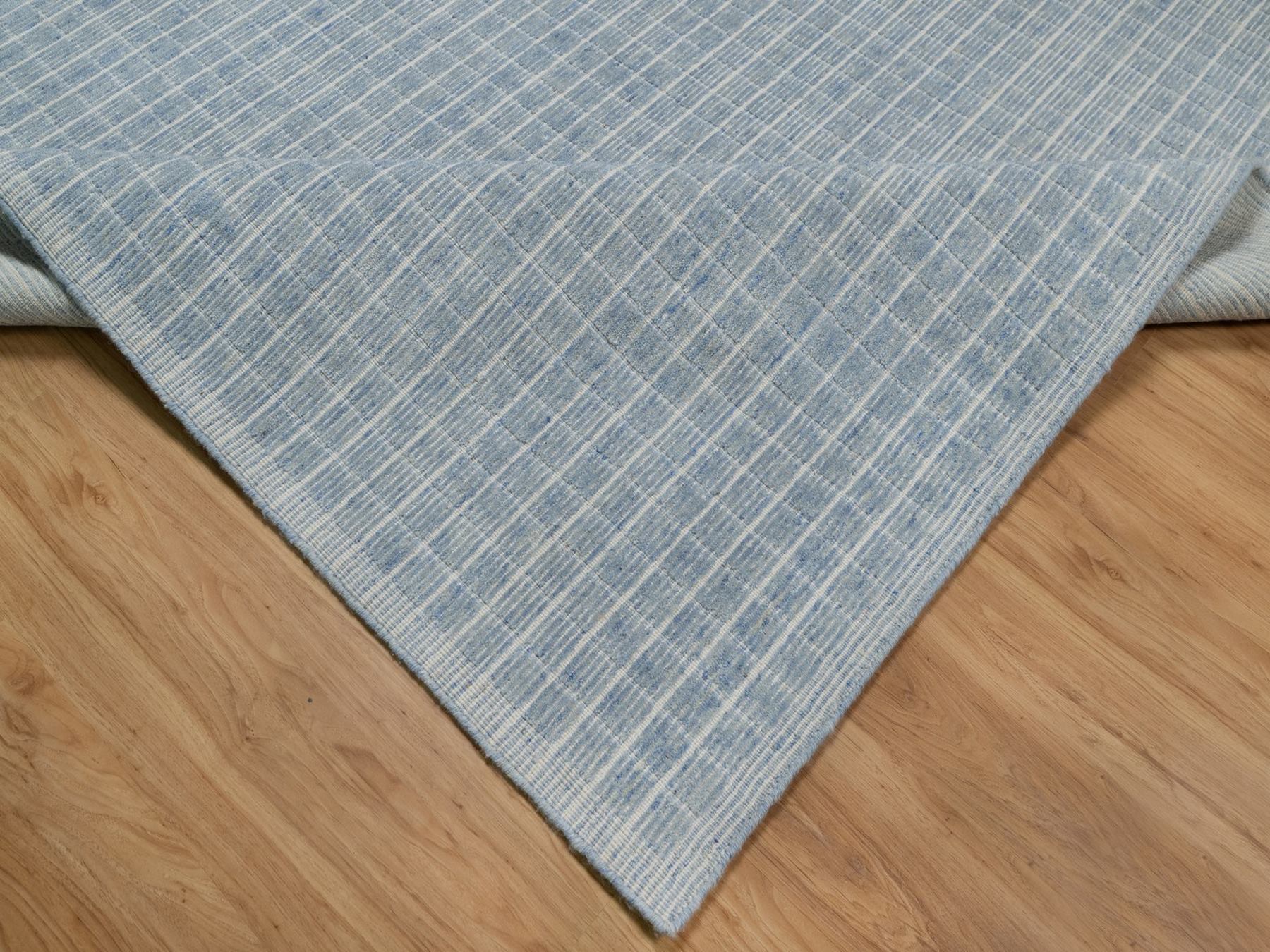 9'x12' Ruddy Blue, Loomed Knotted, Modern Plain Decor Box Design, Pure Wool, Soft to the Touch, Oriental Rug HR91690 - Image 6