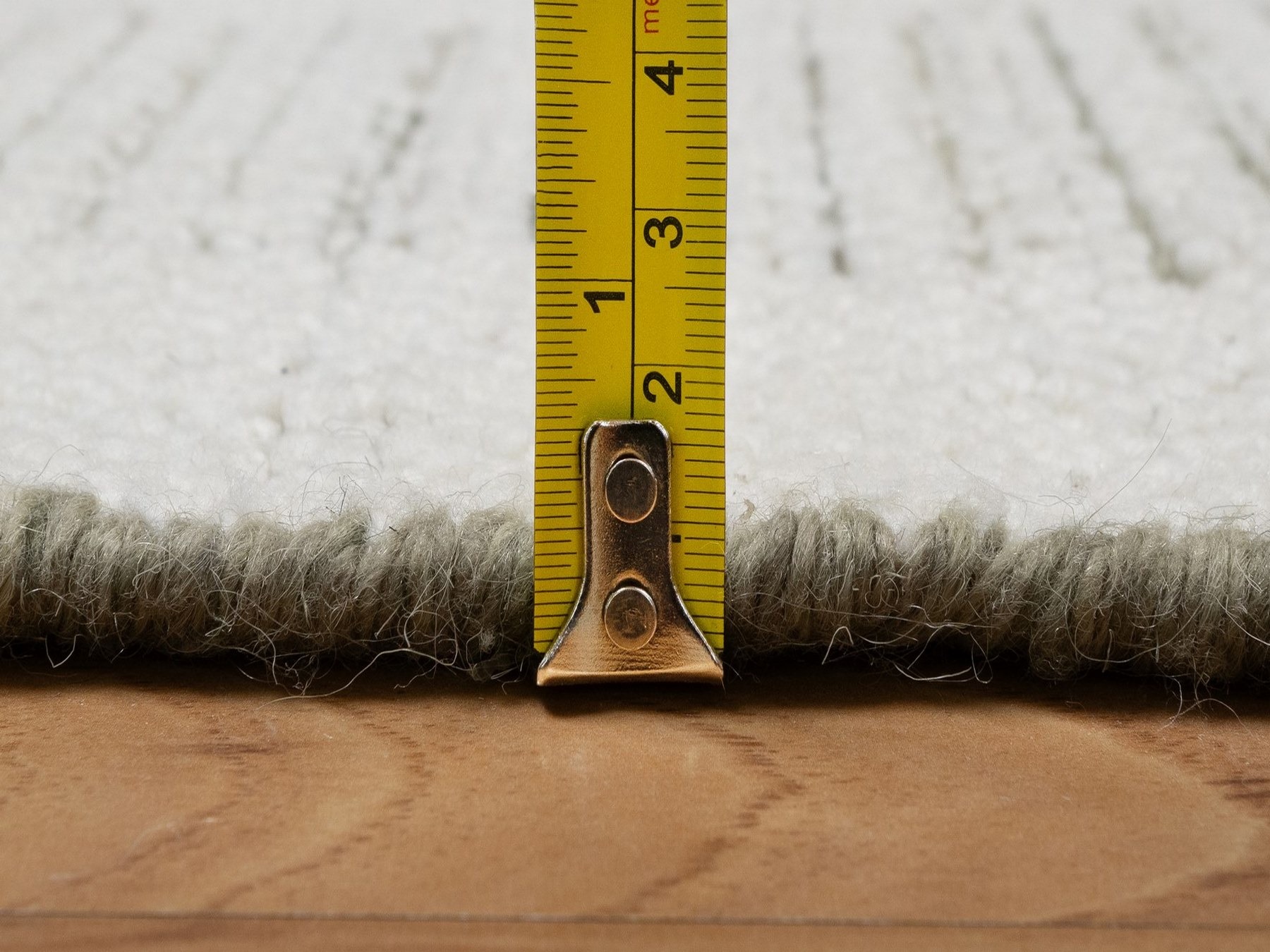 2'6"x10' Papyrus White, Hand Woven, Flat Weave with Textured Pile, Undyed Natural Wool, Runner, Oriental Rug HR91727 - Image 7