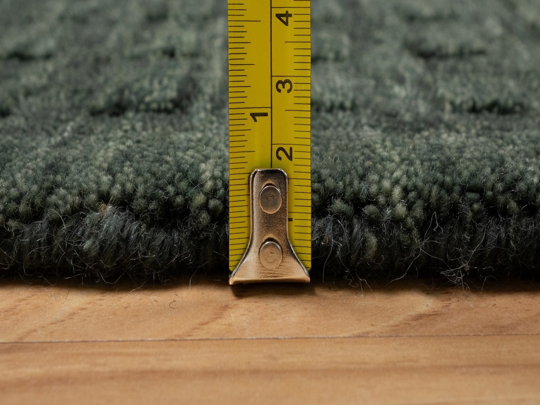 2'x2'8" Juniper Green, Plain Solid Design, Salt and Pepper Effect, Hand Loomed, Pure Wool, Sample, Mat, Oriental Rug HR91781 - Image 7