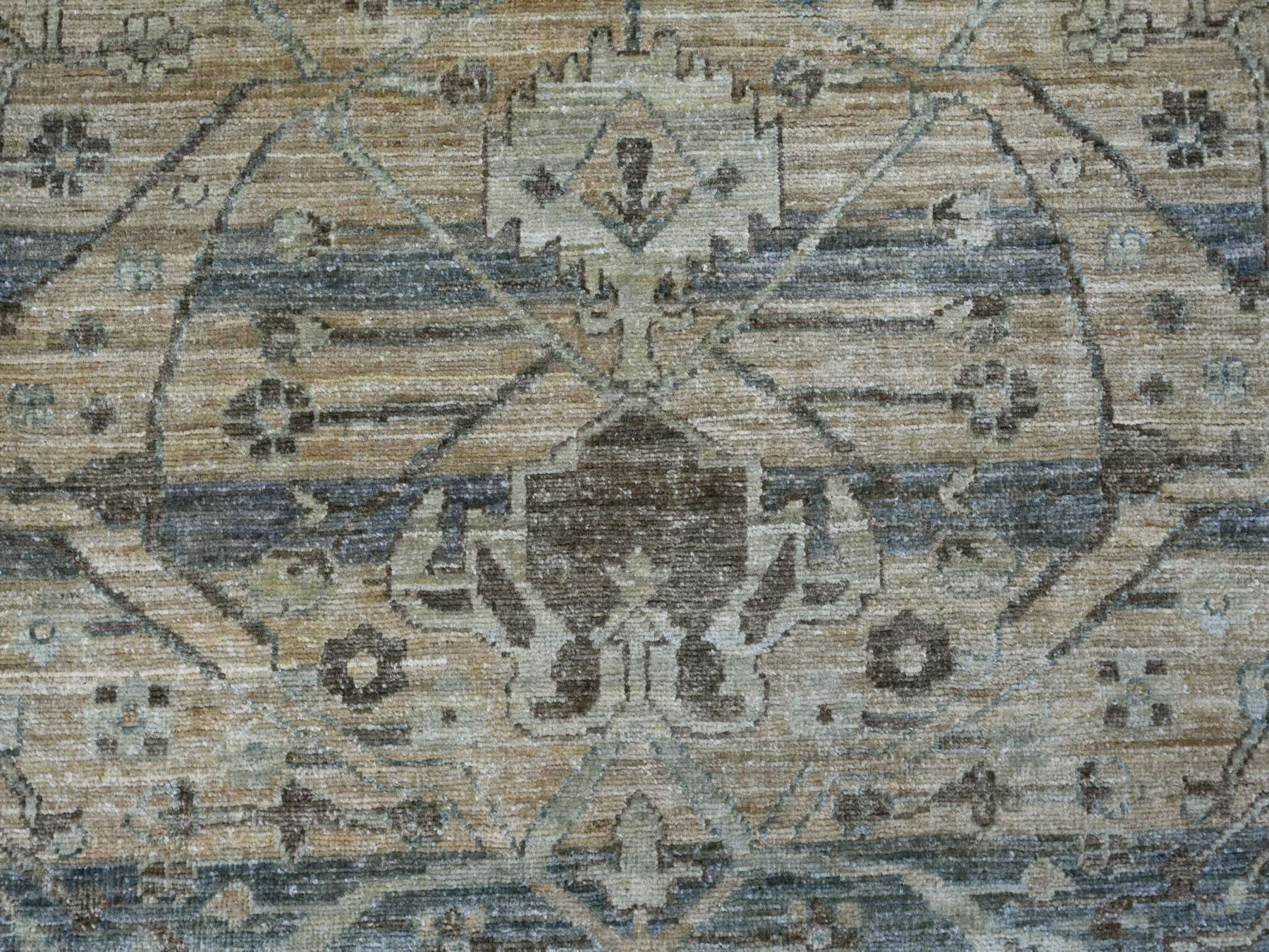 8'2"x10'1" Light Brown, Bijar Garus Design with Distinct Abrash, Peshawar, Hand Knotted, 100% Wool, Vegetable Dyes, Oriental Rug HR21045 - Image 8