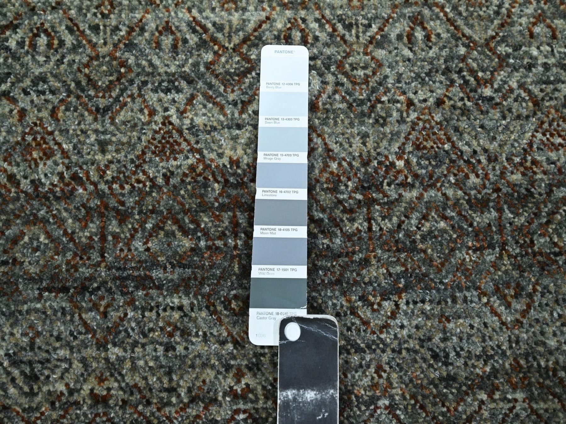 10'x10' Arsenic Gray, Kohinoor Herat Pattern, Small Geometric Repetitive Diamond Design, Soft Wool, Tone on Tone, Hand Knotted, Round, Oriental Rug HR76788 - Image 7