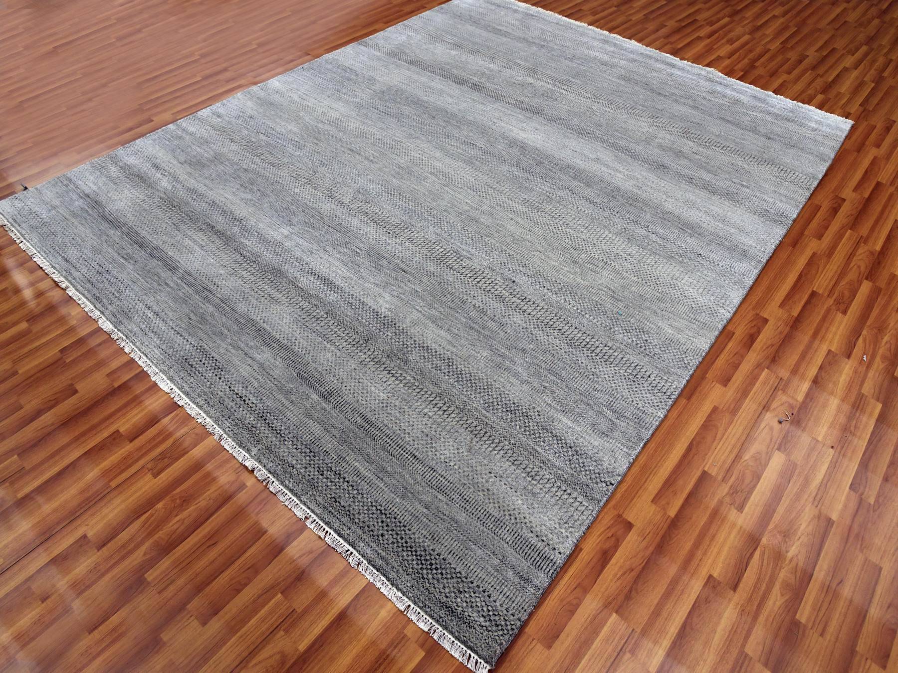 8'x10'2" Ash Gray, Hand Knotted Grass Design, Densely Woven Tone on Tone, Soft to the Touch Wool and Silk, Oriental Rug HR79317 - Image 3