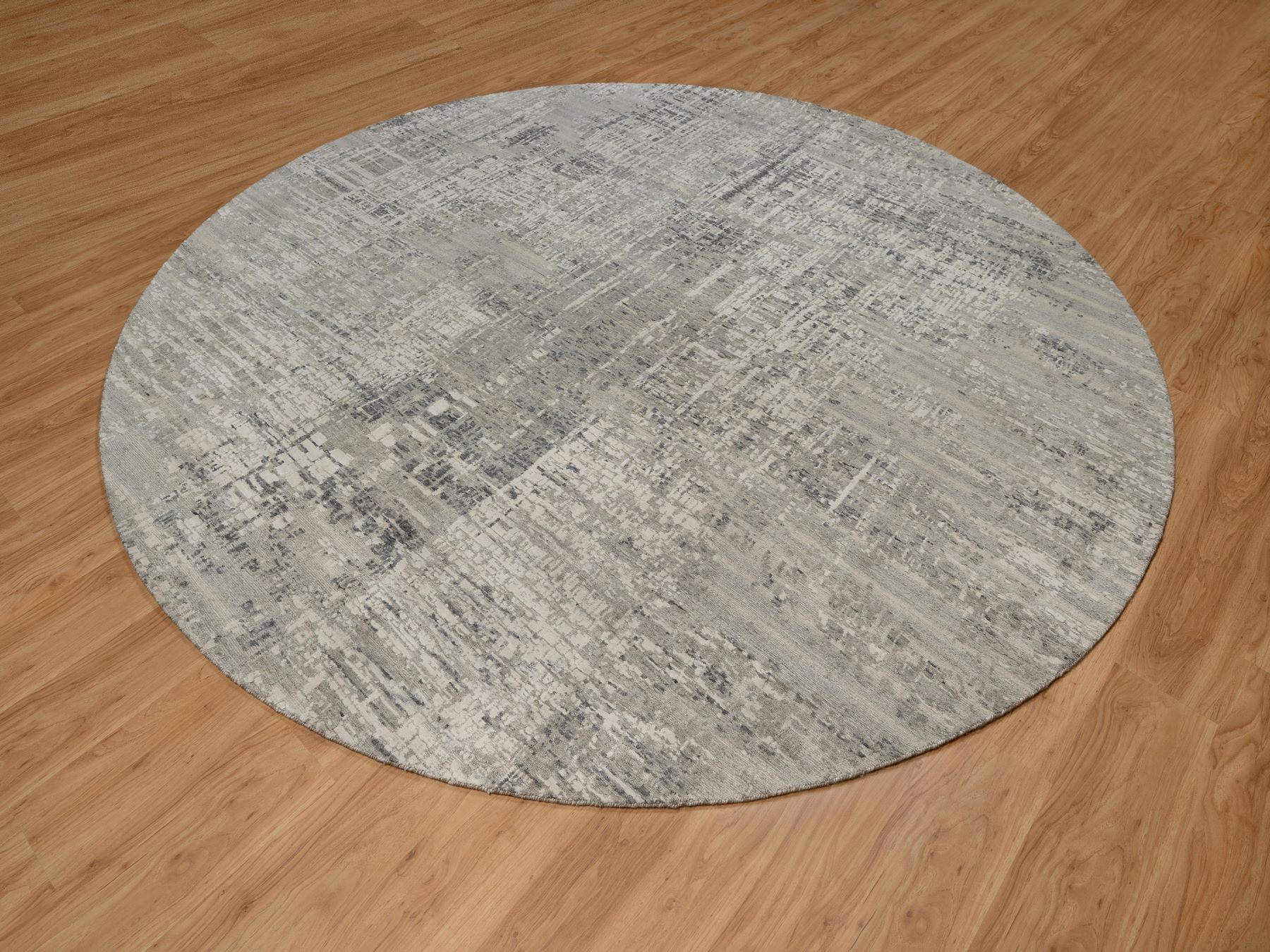 10'x10' Pastel Gray, Modern Erased Design, Hand Knotted, Hand Spun Undyed Natural Wool, Round, Oriental Rug HR91862 - Image 3