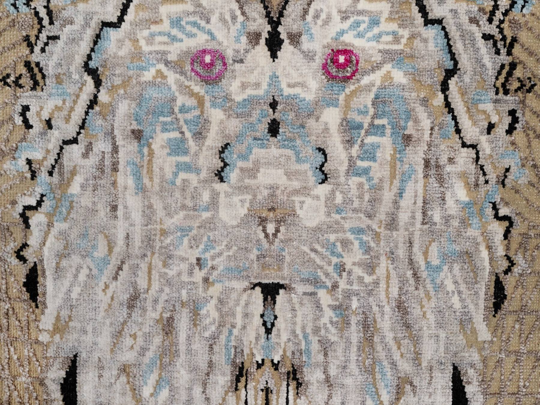 2'x3' Almond Brown, Hand Knotted, The Maharaja Lion Novelty, Wool and Silk, Soft to the Touch, Sample, Mat, Oriental Rug HR91885 - Image 5