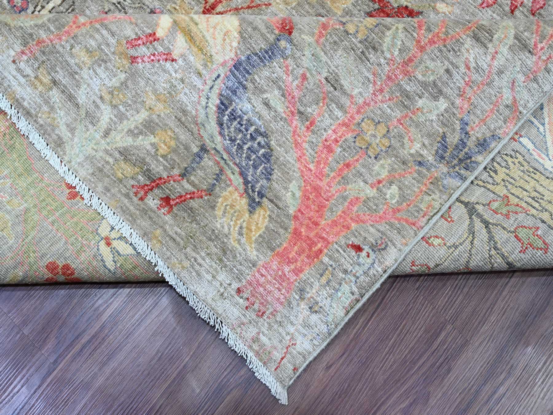 10'x13'8" Medium Gray, Afghan Peshawar with Birds of Paradise Design, Soft and Velvety Wool, Hand Knotted, Vegetable Dyes, Oriental Rug HR20559 - Image 6