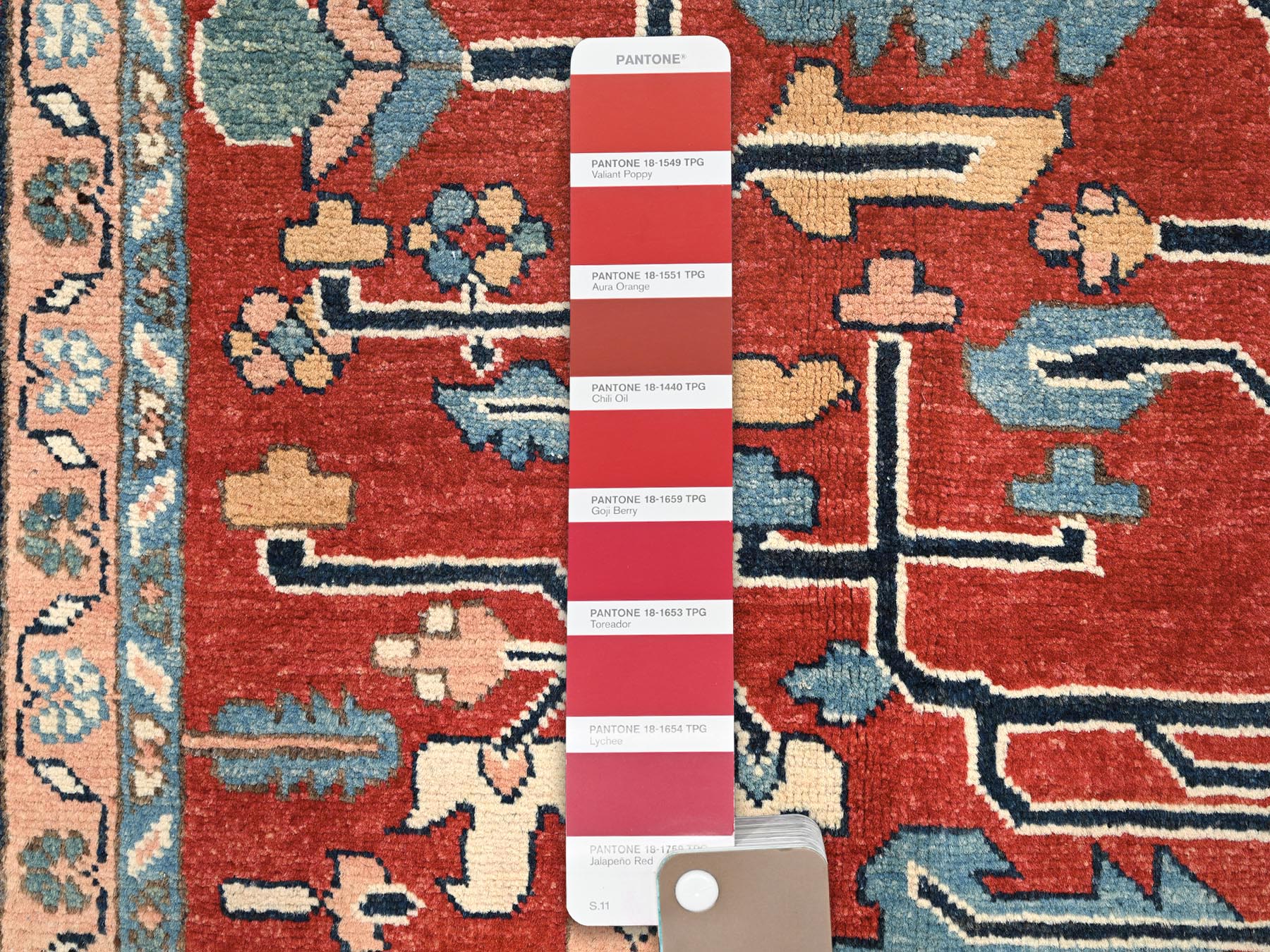 7'10"x9'7" Chili Red, Afghan Peshawar with Heriz All Over Design, Hand Knotted, Soft Wool, Densely Woven, Oriental Rug HR1507 - Image 8