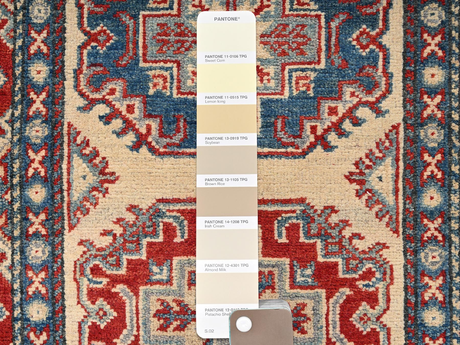 2'9"x15'4" Linen White, Kazak with Geometric Medallions Design, Vegetable Dyes, Denser Weave, Hand Knotted, Pure Wool, XL, Runner, Oriental Rug HR2026 - Image 4